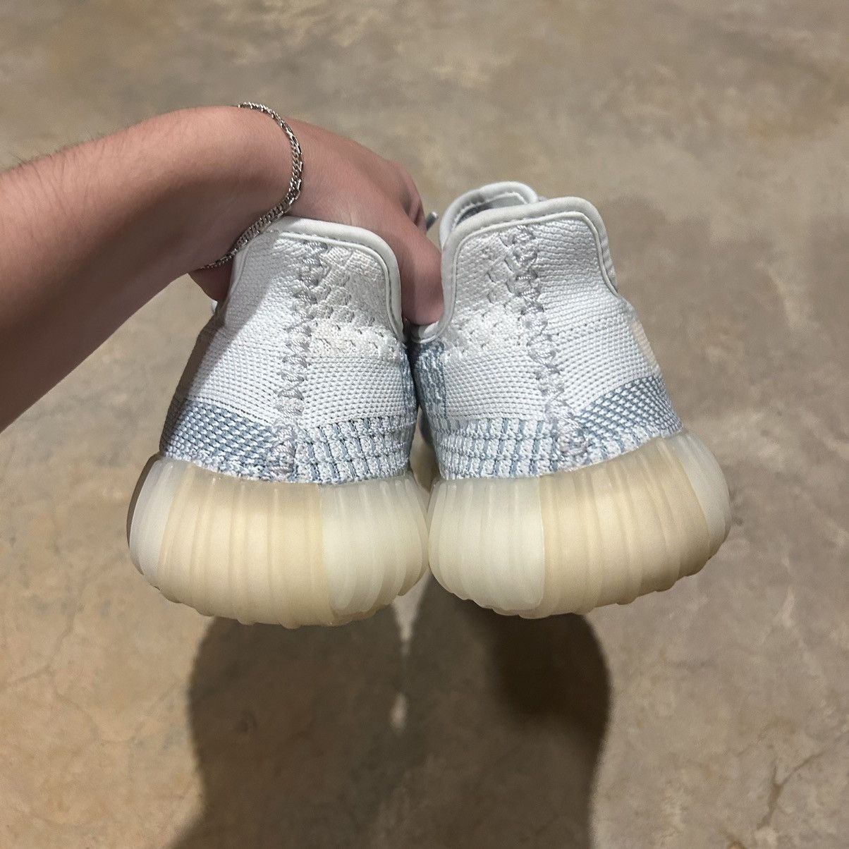 Adidas × Kanye West × Yeezy Adidas Yeezy Boost 350 V2 Cloud White 2019 US 8 Size US 8 / EU 41 - 6 Thumbnail