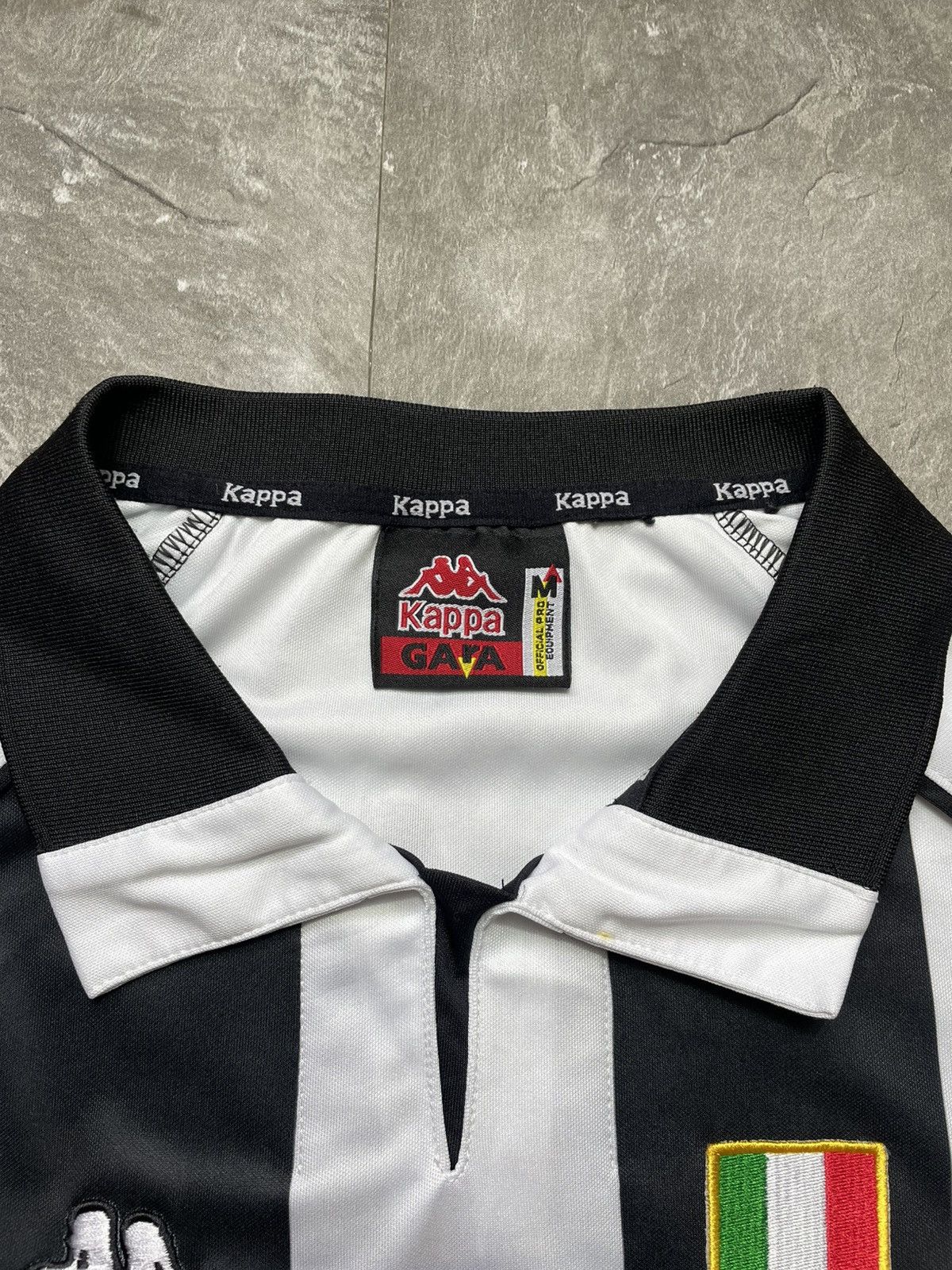 Kappa Kappa Juventus Zidane 1997 1998 Champions League Rare Jersey Size US M / EU 48-50 / 2 - 10 Thumbnail