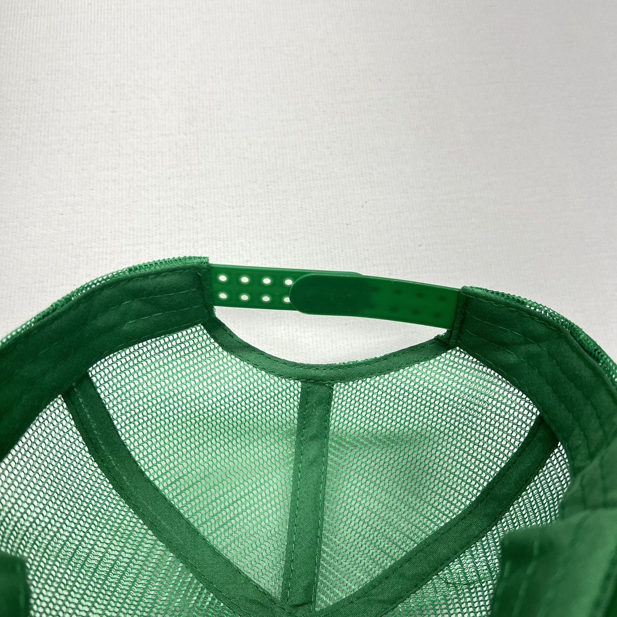 Vintage Lucky Hat Green Snapback Trucker Embroidered Adjustable Mesh Size ONE SIZE - 10 Thumbnail