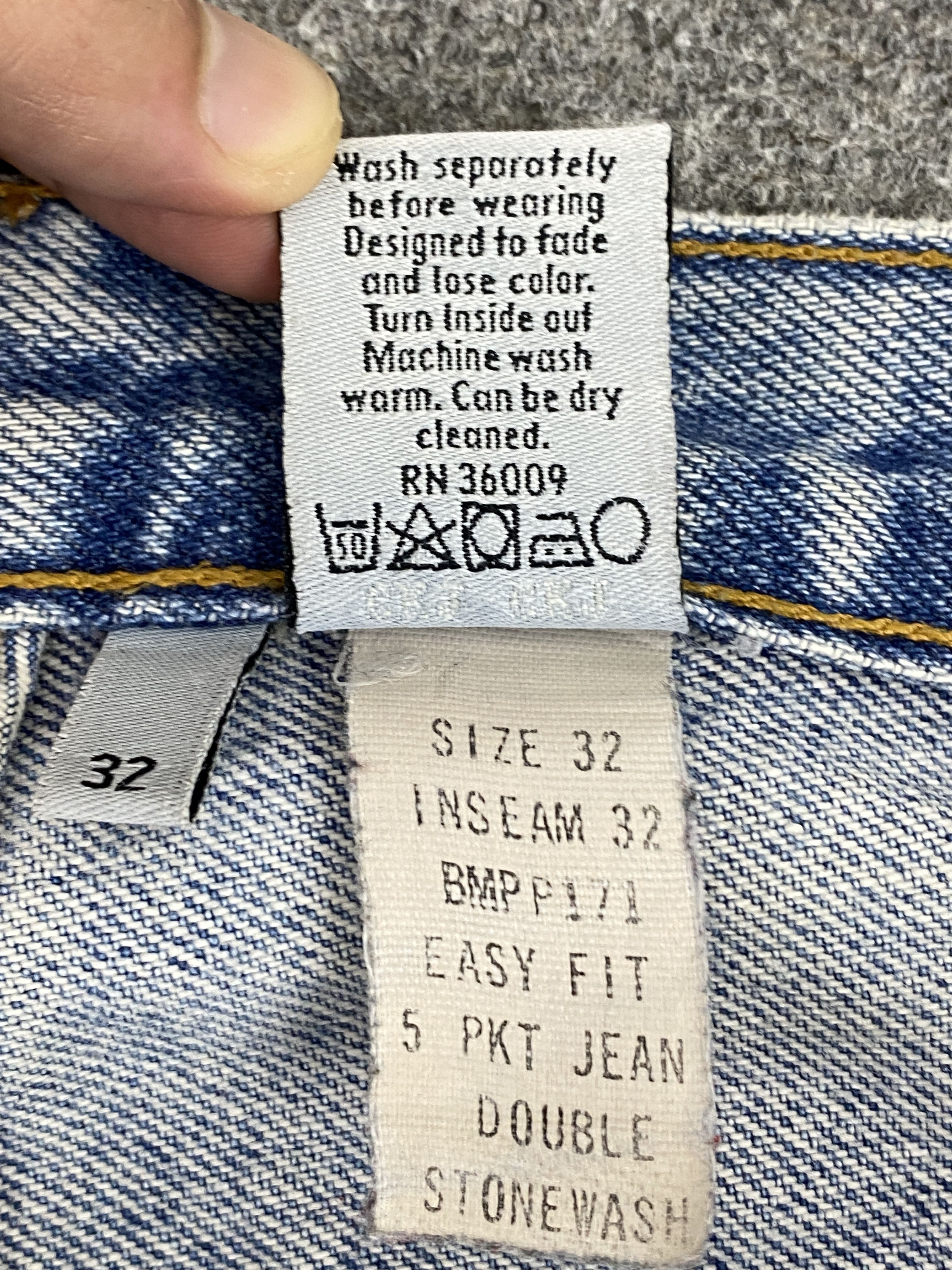 Calvin Klein Vintage Calvin Klein Made In USA Faded Blue Jeans 32x32 Size US 32 / EU 48 - 7 Thumbnail