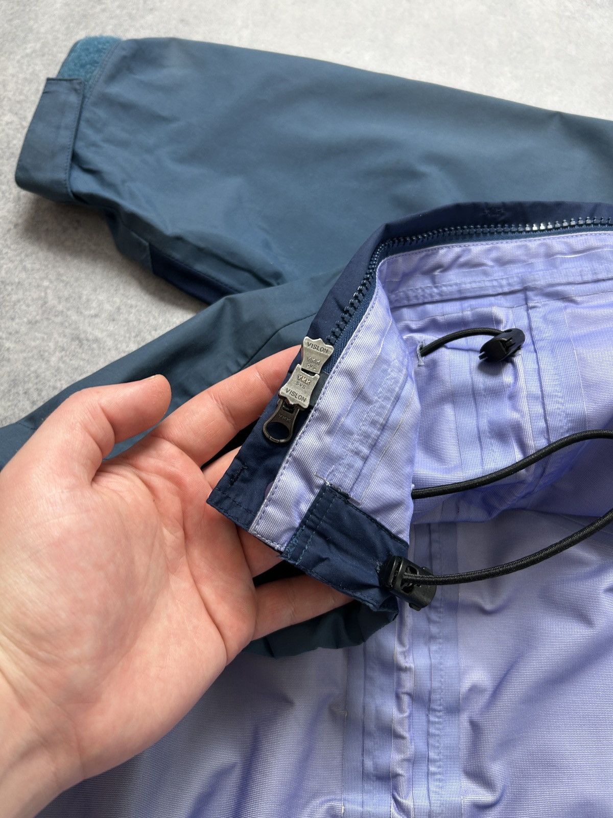 Patagonia Vintage Patagonia Gore-tex jacket mens turquoise size Xl Size US XL / EU 56 / 4 - 13 Thumbnail