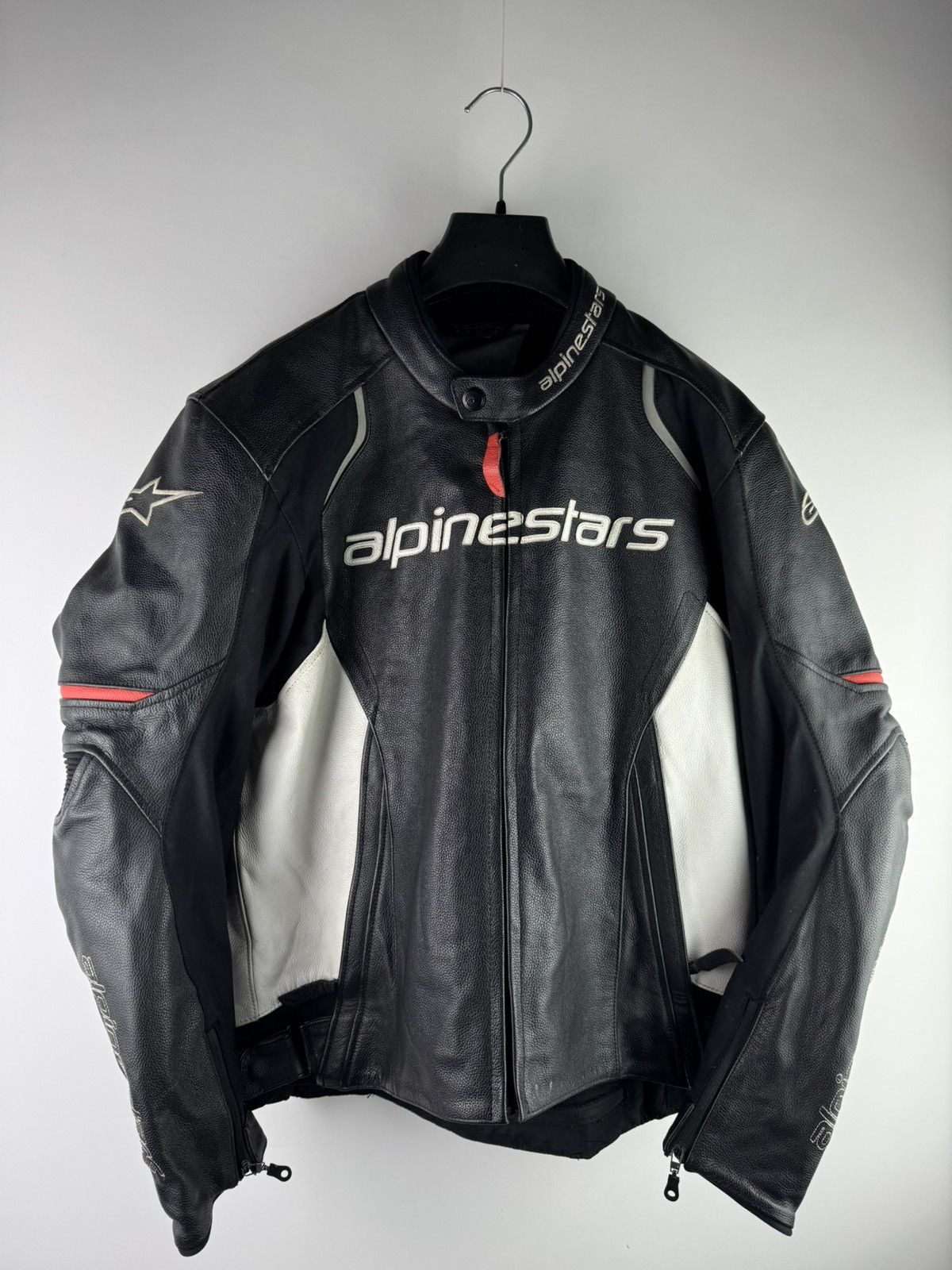 Alpinestars Alpinestars Devon Motorcycle/Motorbike Leather Jacket Black Size US S / EU 44-46 / 1 - 1 Thumbnail