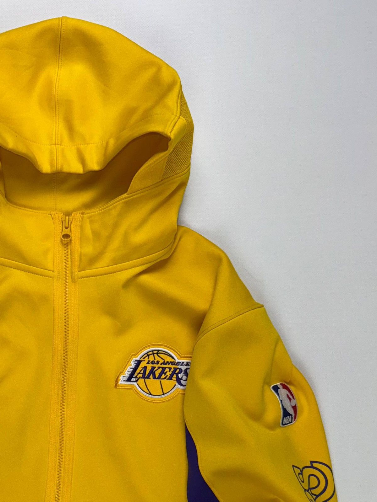Nike Nike Therma Flex NBA Hoodie Los Angeles Lackers Size US L / EU 52-54 / 3 - 3 Thumbnail