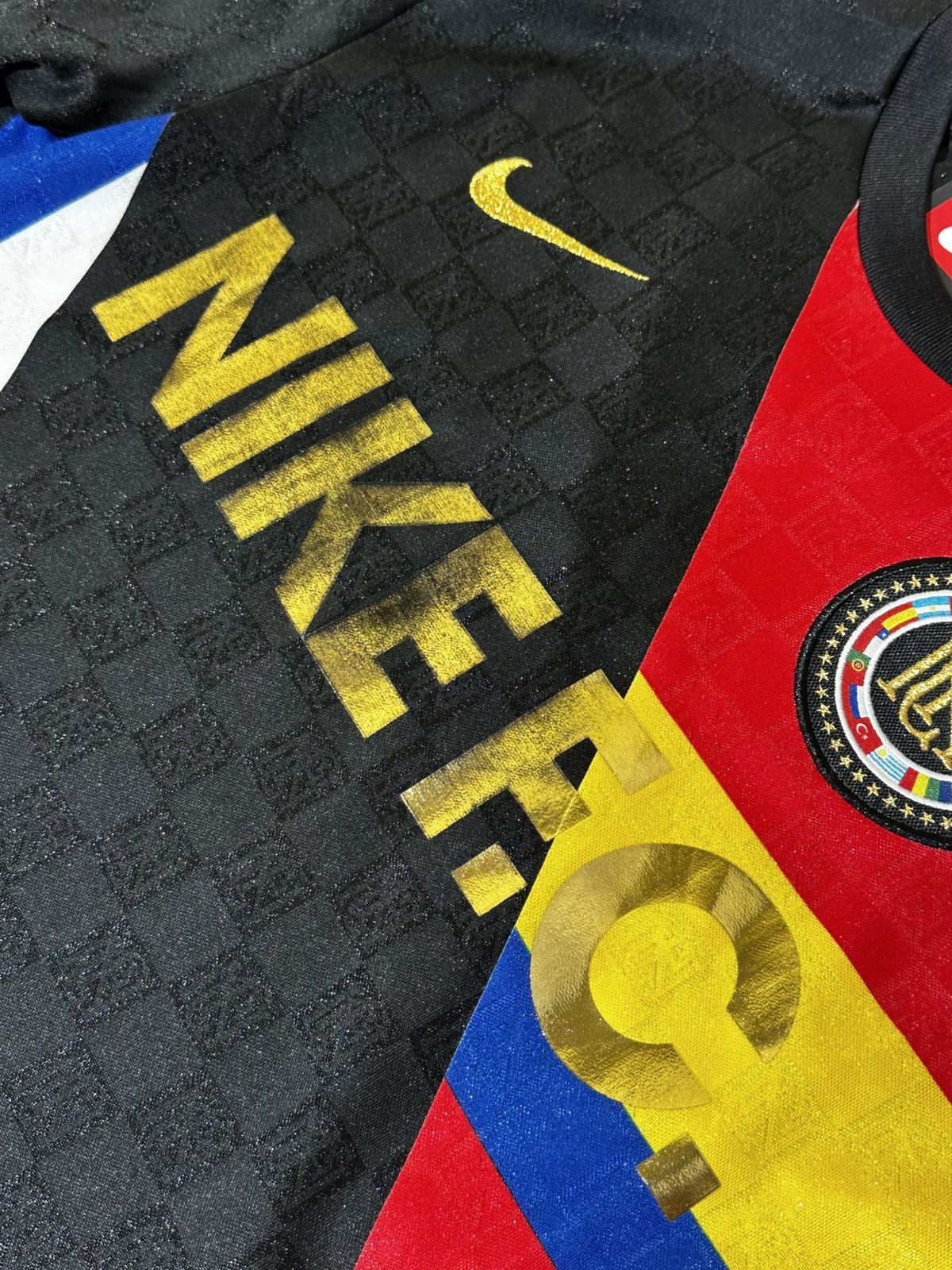 Nike NikeT-shirt Jersey F.C 1994 Football World Cup Print Black Size US S / EU 44-46 / 1 - 4 Thumbnail