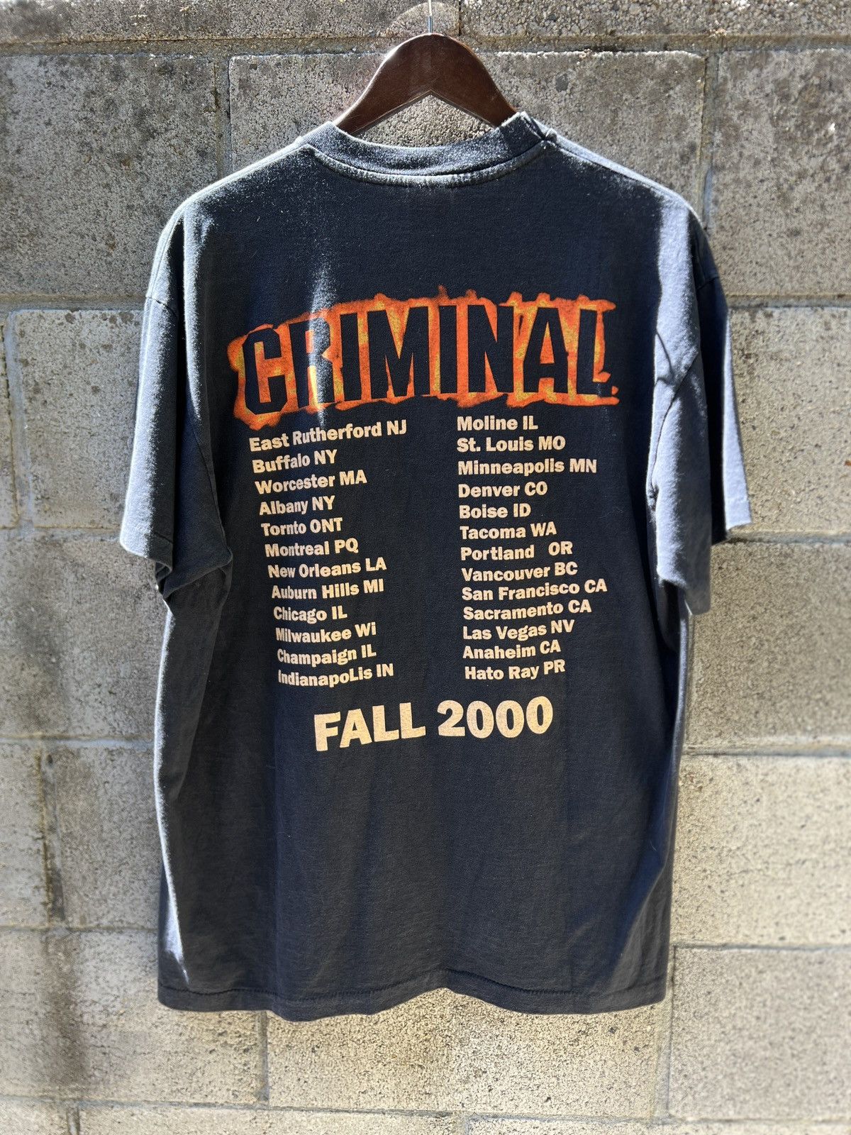 Vintage Rare 2000 Eminem Criminal Tour Single Stitch Tee Size US XL / EU 56 / 4 - 4 Thumbnail