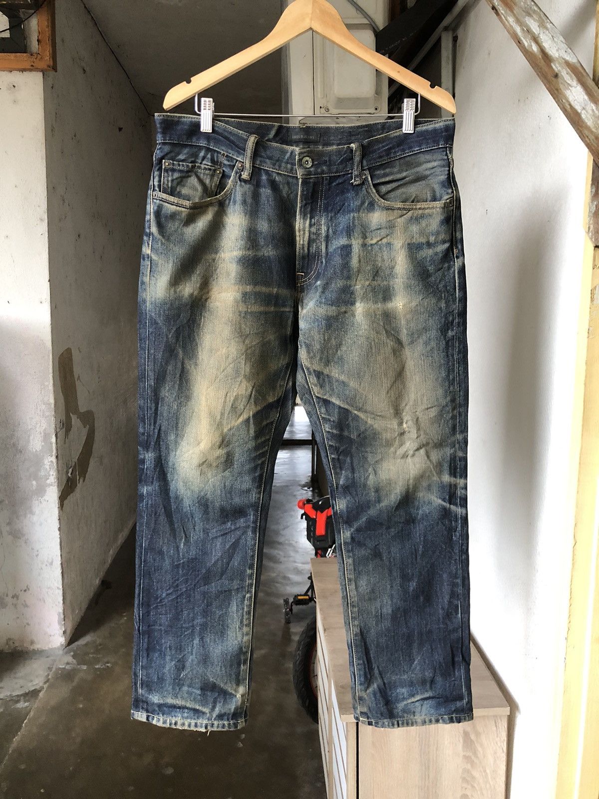 Uniqlo Uniqlo Flare Distressed Kaihara Denim Wax Jeans Straight Cut Size US 35 - 7 Thumbnail