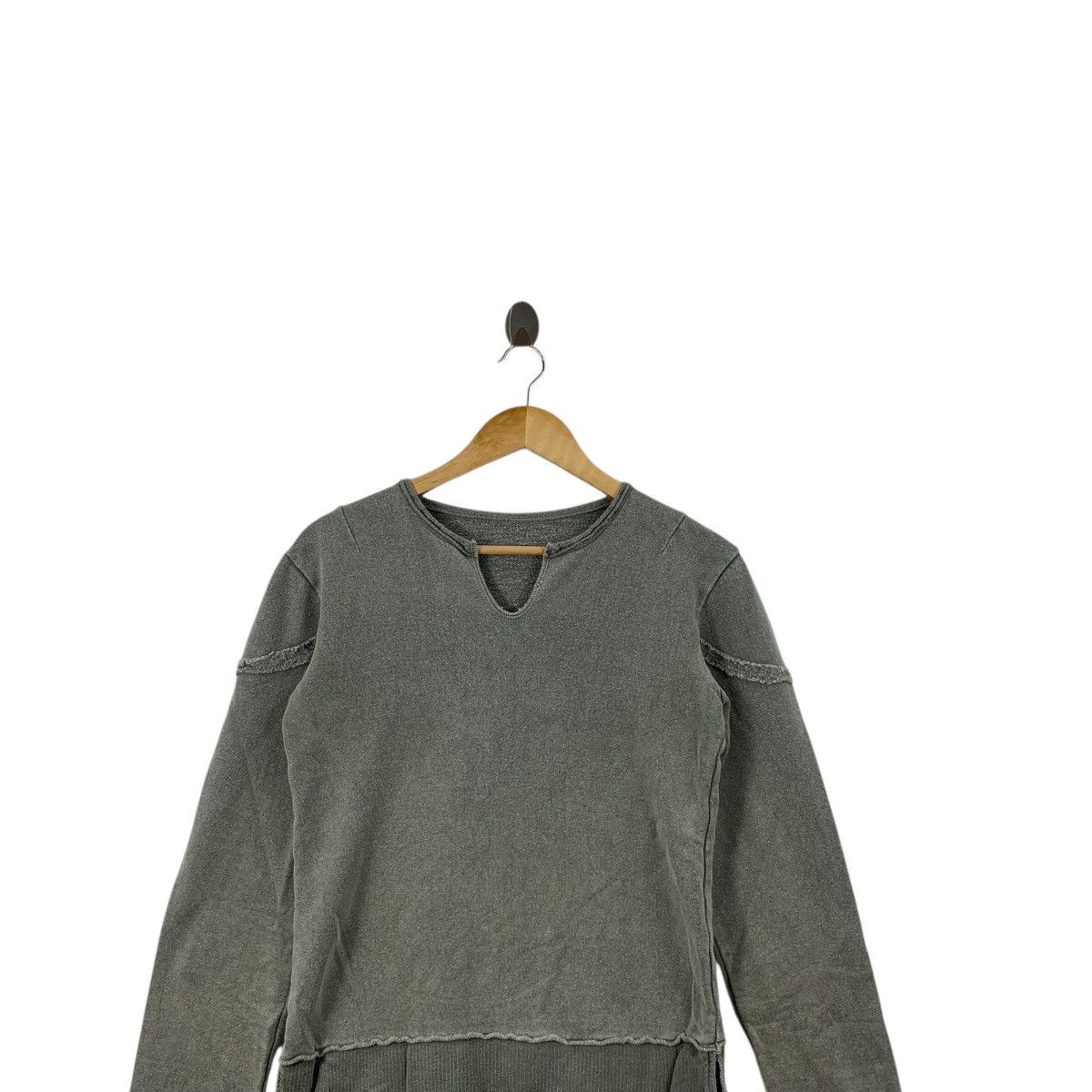 Vintage Vintage JAPAN DESIGNER Distress Design Pastel Sweatshirt Size S / US 4 / IT 40 - 2 Thumbnail