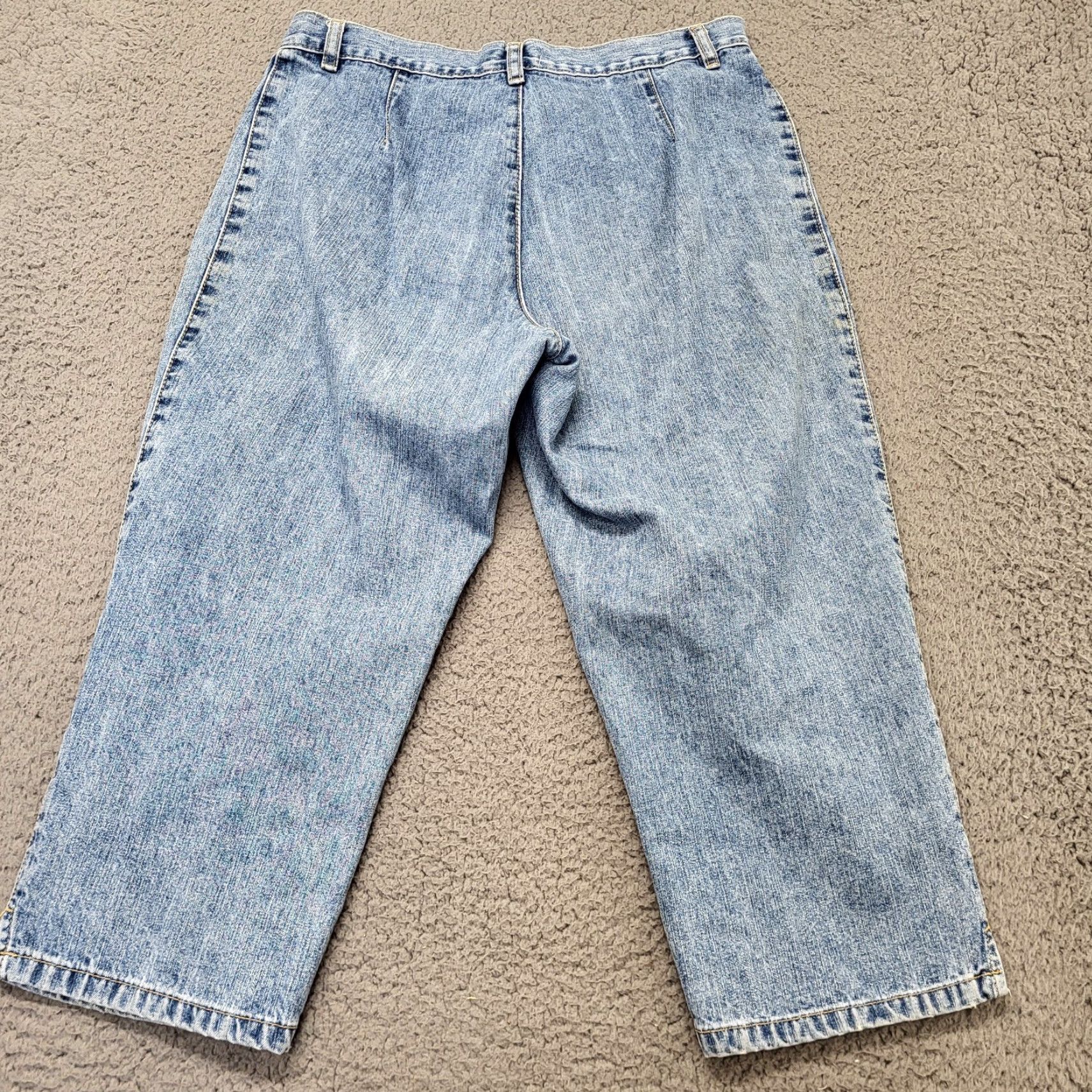 Cherokee Cherokee Capri Jeans Womens Size 8 Stonewash Blue Denim College Y2K Regular Fit Pants Womens Size 30" / US 8 / IT 44 - 3 Thumbnail