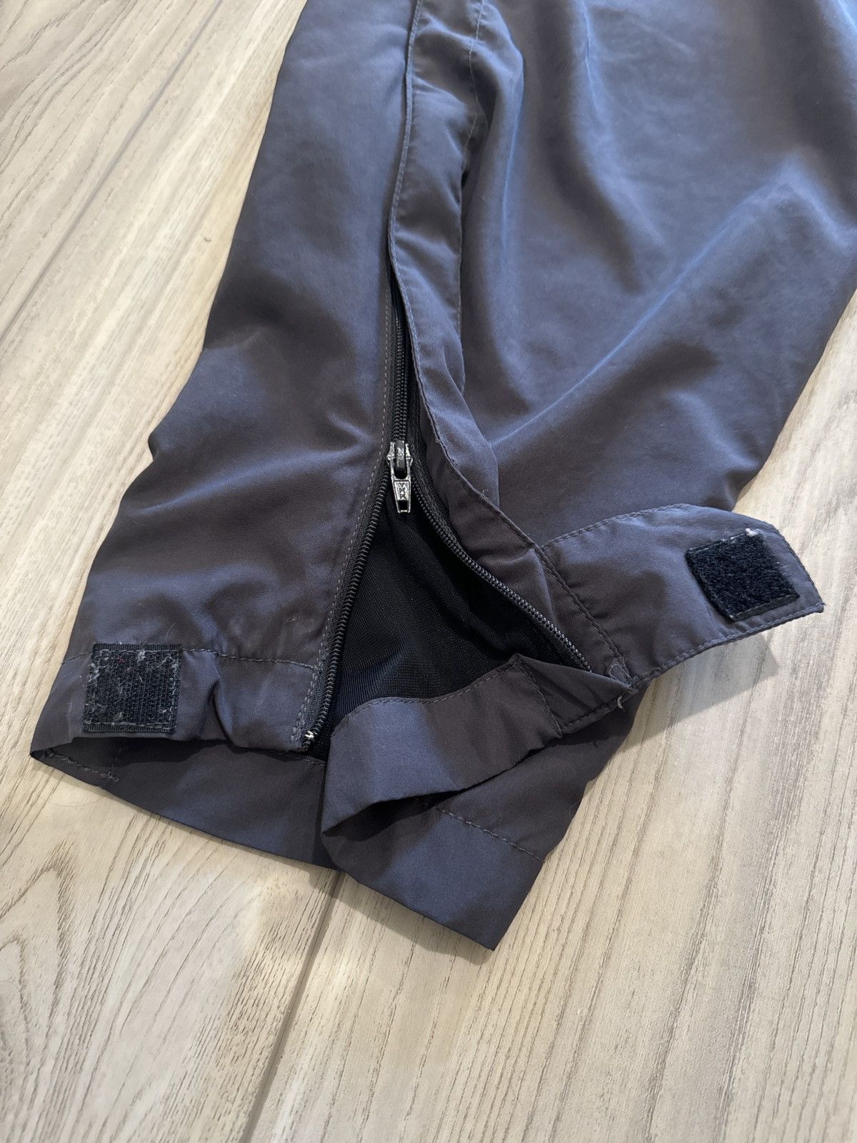 Nike Y2K Nike Nylon Sweatpants Size US 30 / EU 46 - 8 Thumbnail