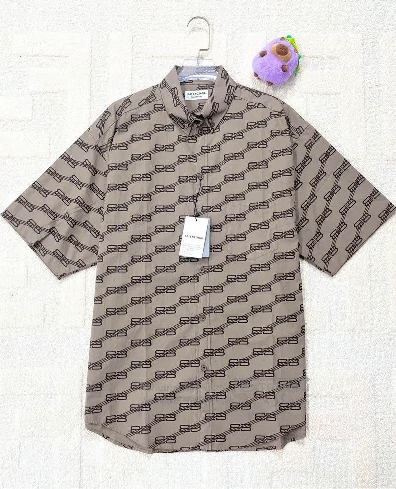 Balenciaga Balenciaga size 34 Brown patterned full print logo short-s Size M / US 6-8 / IT 42-44 - 1 Thumbnail