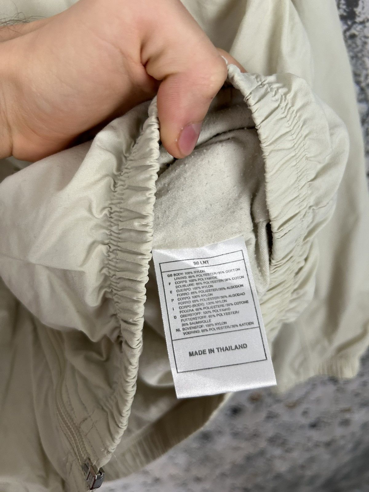 Nike Vintage Nike Swoosh 90s Light Beige Jacket Streetwear Size US XL / EU 56 / 4 - 9 Thumbnail