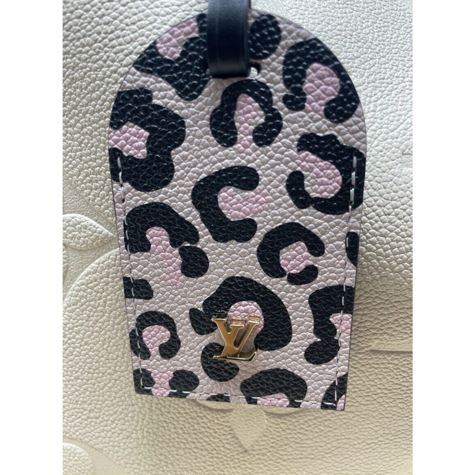 Louis Vuitton Louis Vuitton Neverfull Wild At Heart MM Ivory Leather NEW Size ONE SIZE - 10 Thumbnail