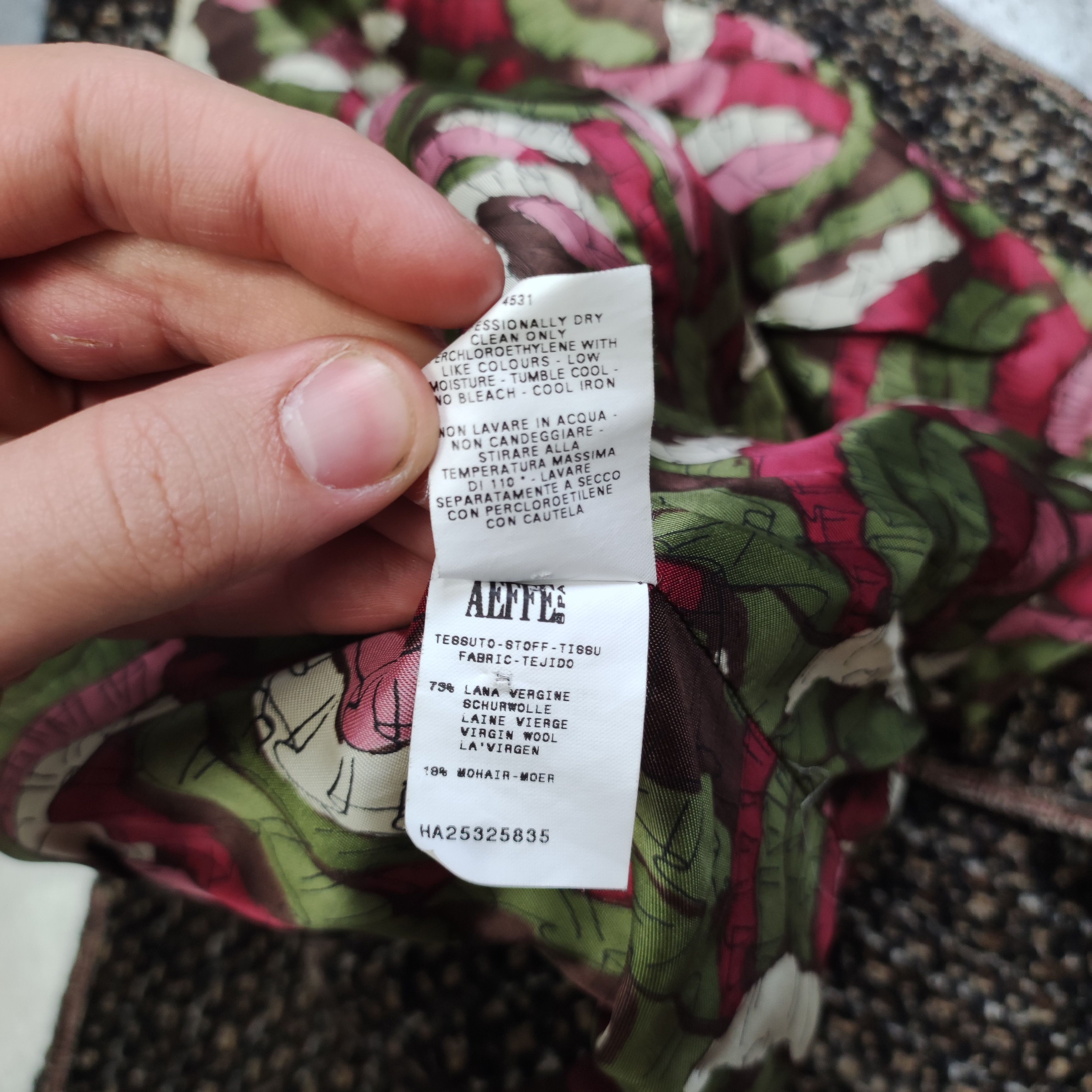 Moschino × Vintage RARE Runway Moschino Italy Cheapandchic Wool Patch Blazer Size M / US 6-8 / IT 42-44 - 7 Thumbnail