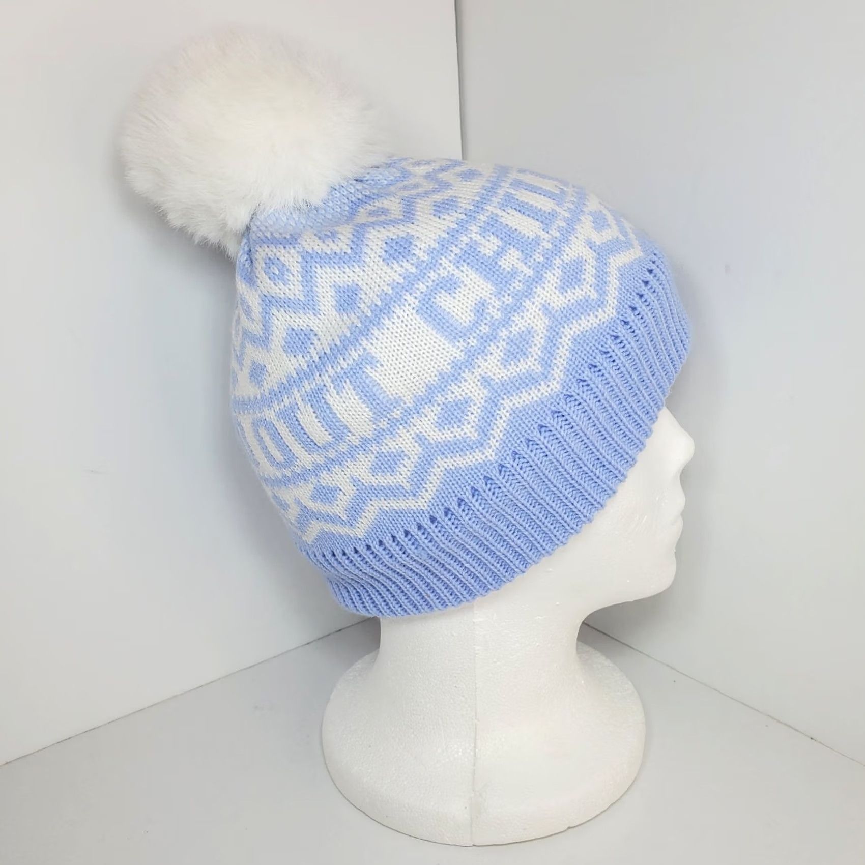 Vintage Aerie Offline Beanie Winter Blue White Large Pom Womens OSFM Chilled Out Size ONE SIZE - 4 Thumbnail