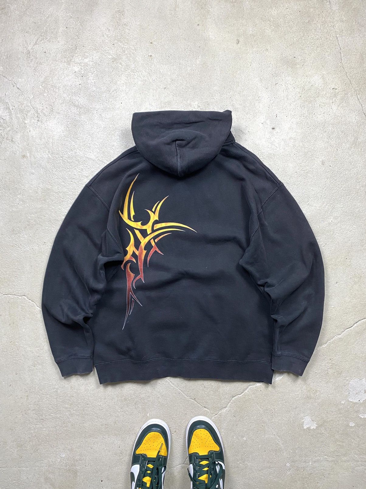 Japanese Brand Y2K Vintage 2000’s Abstract Fire Hoodie Japan Style Size US XL / EU 56 / 4 - 2 Thumbnail