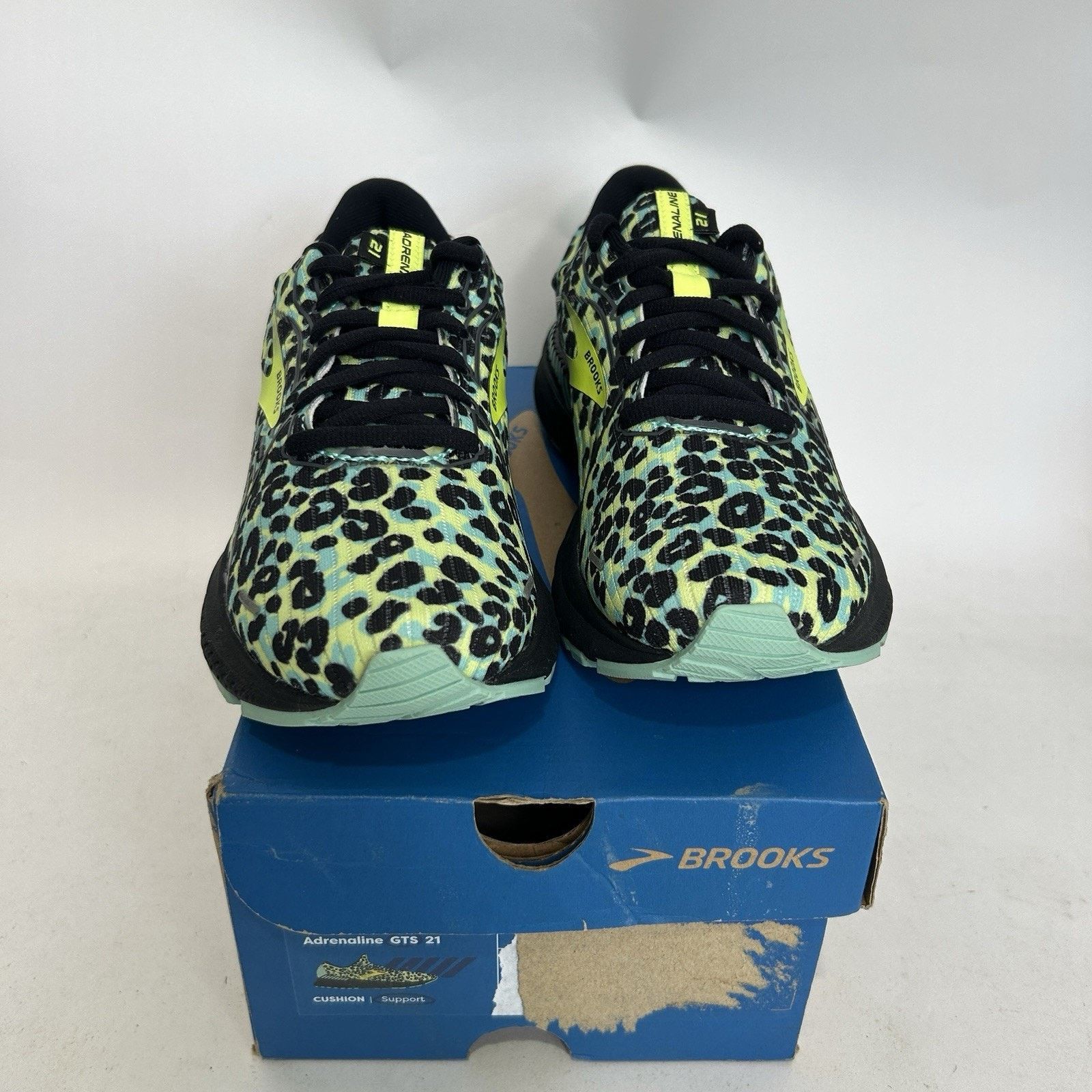 Brooks Brooks Adrenaline GTS 21 “Black Nightlife/Cheetah” Size US 6 / IT 36 - 2 Thumbnail