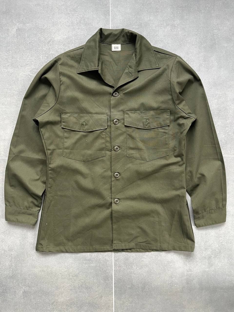 Vintage Vintage OG-507 Army Olive Button Up Utility Shirt Size US M / EU 48-50 / 2 - 2 Thumbnail