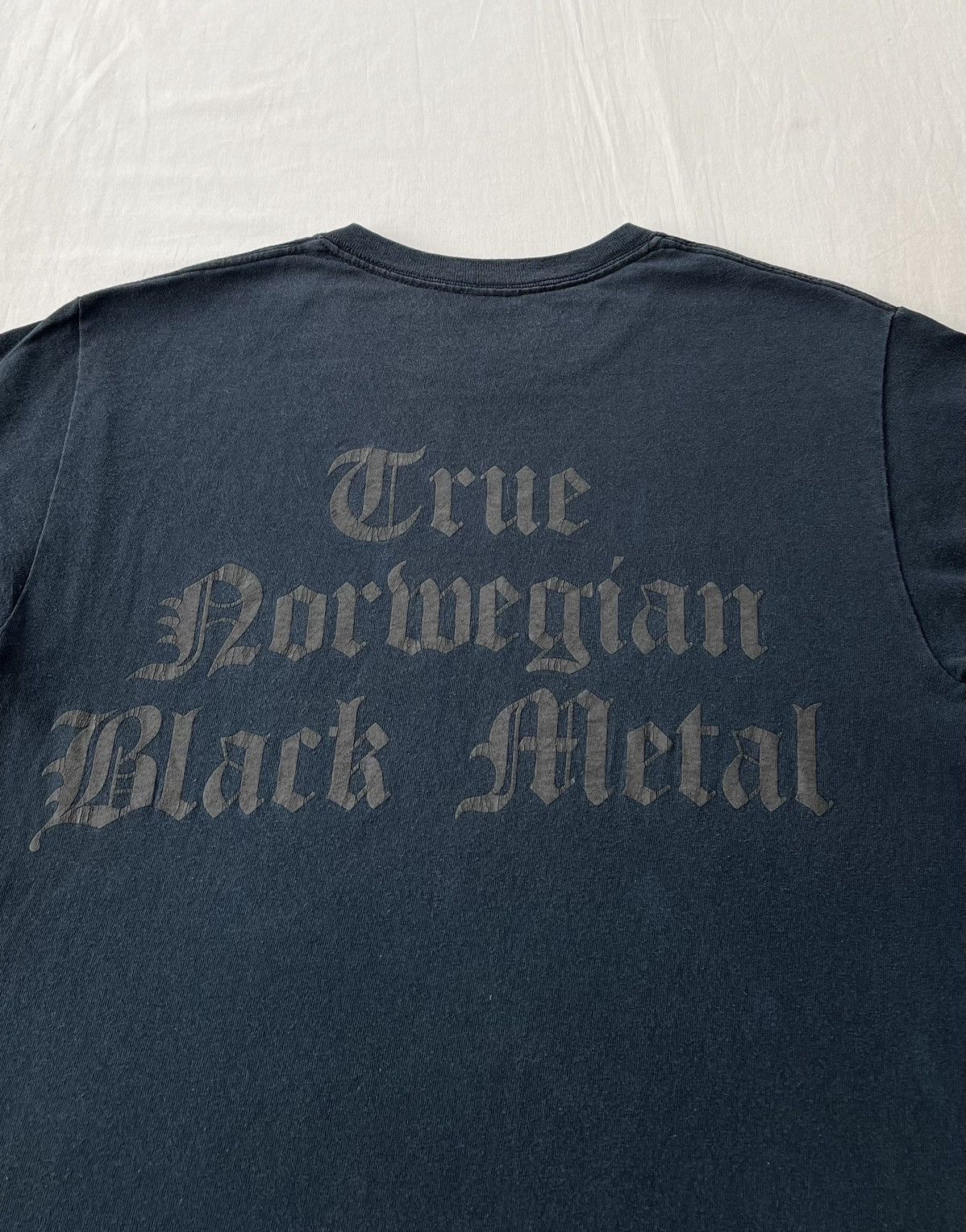 Band Tees Vintage 2000s Darkthrone True Norwegian Black Metal T-shirt Size US S / EU 44-46 / 1 - 17 Thumbnail
