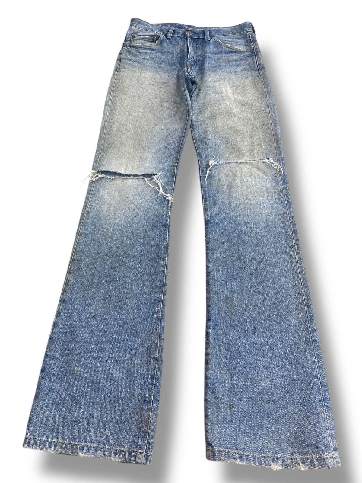 Levi's Vintage Levi’s Ripped Faded Wash Style Flare Jeans Size US 32 / EU 48 - 1 Thumbnail