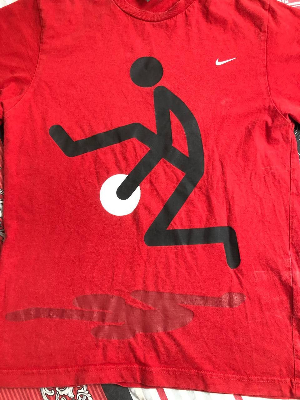 Nike Vintage Rare 90s Nike Swoosh Man tee Size US M / EU 48-50 / 2 - 7 Thumbnail