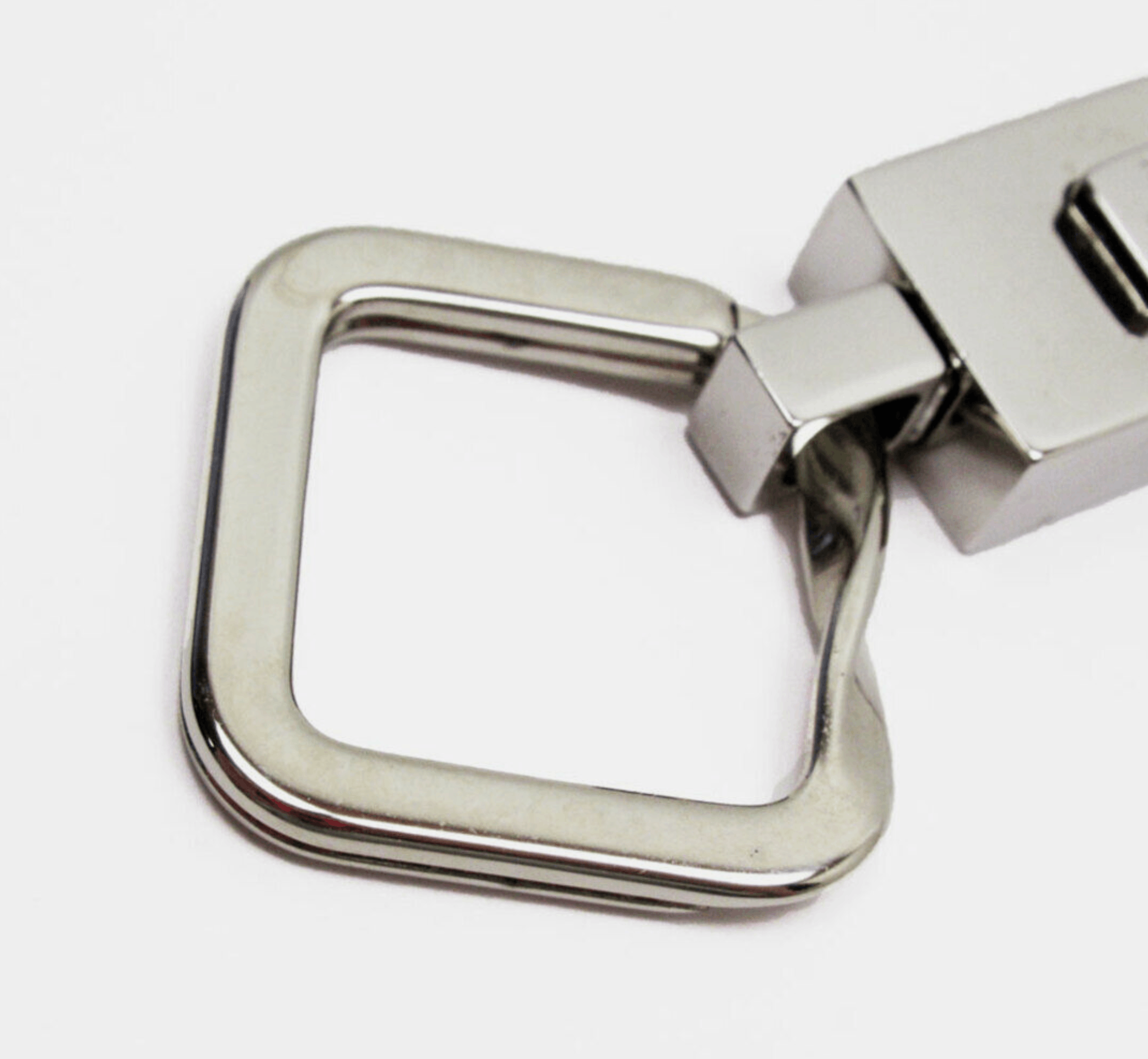 Gucci Silver Gucci Keychain Size ONE SIZE - 5 Thumbnail
