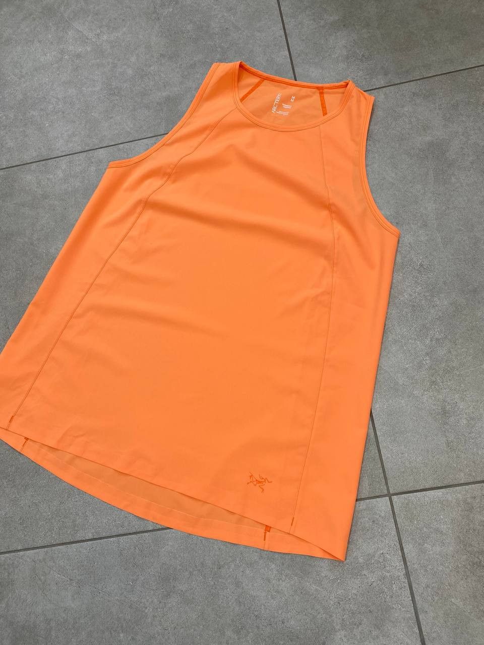 Arc'teryx Arc'teryx Women's Norvan Singlet Tank Top Size M / US 6-8 / IT 42-44 - 4 Thumbnail