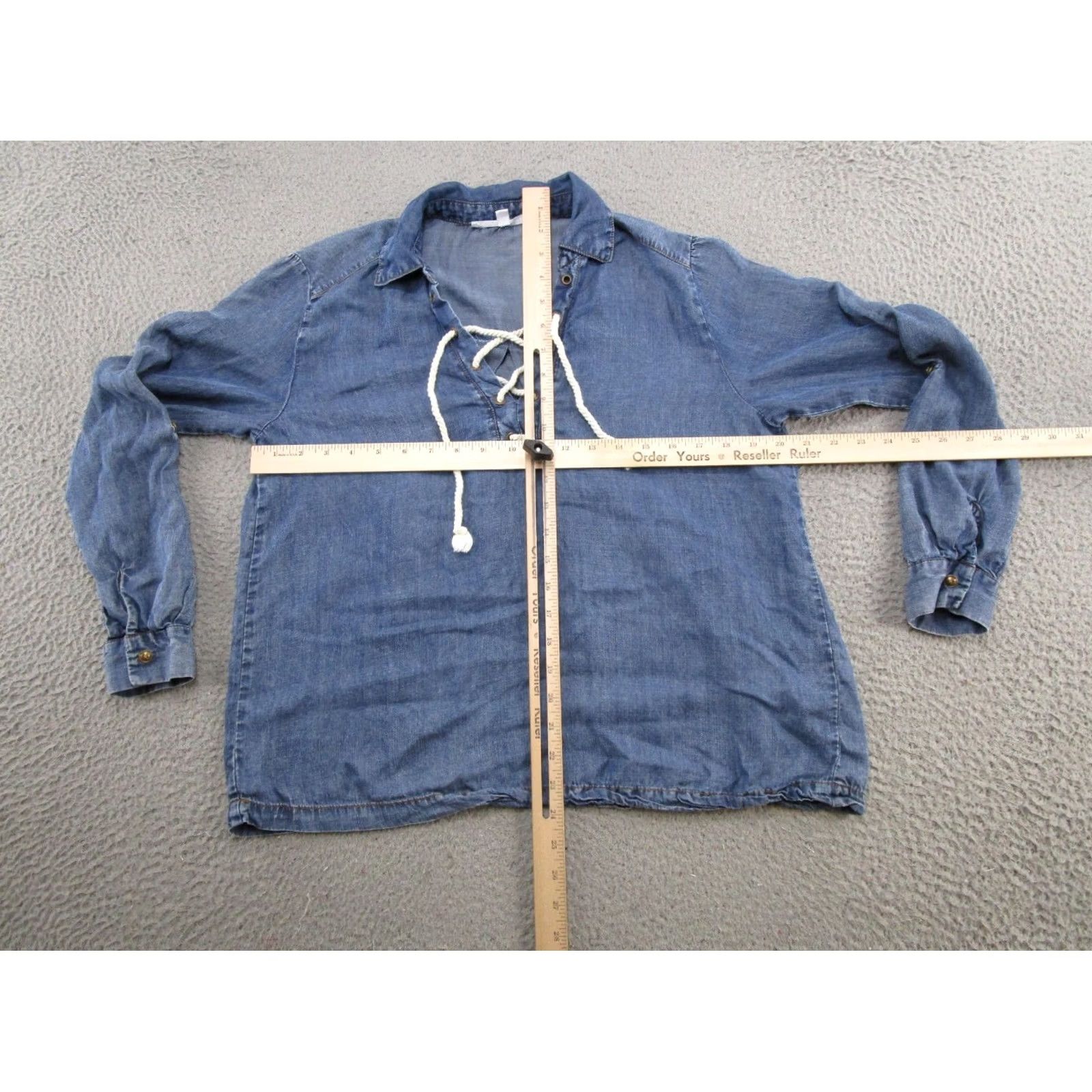 Vintage Jane Delancey Shirt Long Sleeve V-Neck Lace Up 100% Lyocell Size S Blue Womens Size S / US 4 / IT 40 - 4 Thumbnail