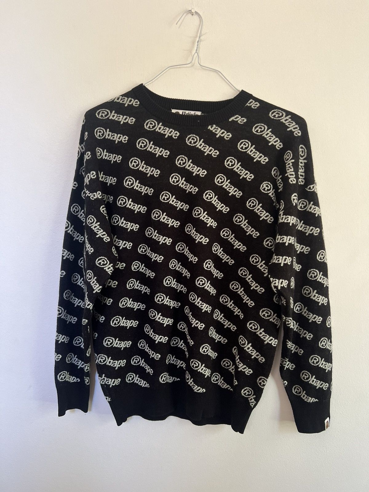 Bape Bape logo print Long sleeve knitwear Size US M / EU 48-50 / 2 - 4 Thumbnail