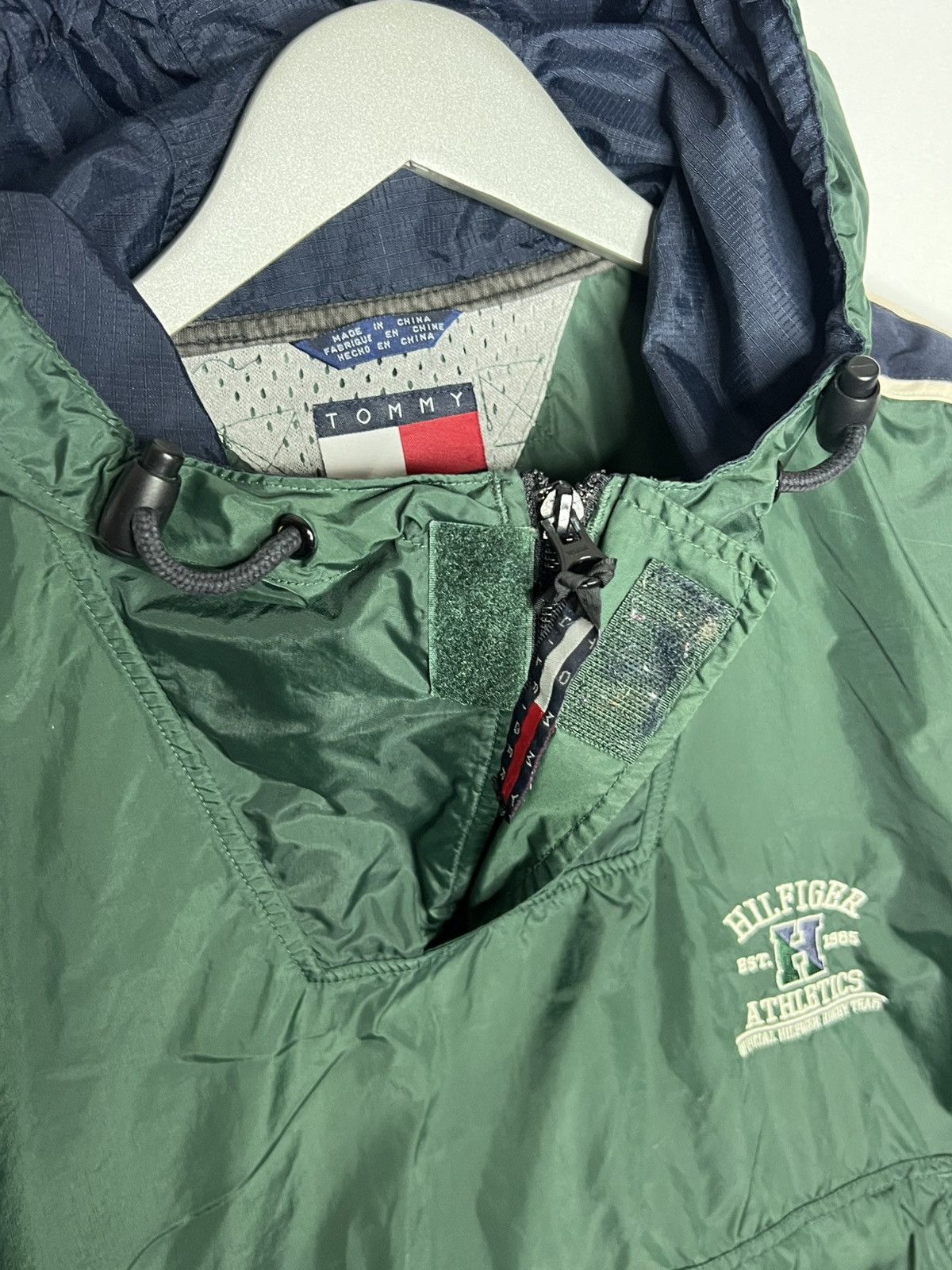 Tommy Hilfiger Vintage Tommy Hilfiger Anorak 100% Nylon Jacket Big Logo Size US S / EU 44-46 / 1 - 17 Thumbnail