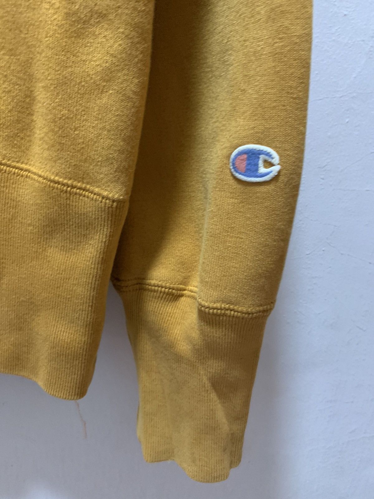 Champion Vintage GRANDVIEW X CHAMPION Rare Colour Sweatshirt Size M Size US M / EU 48-50 / 2 - 5 Thumbnail