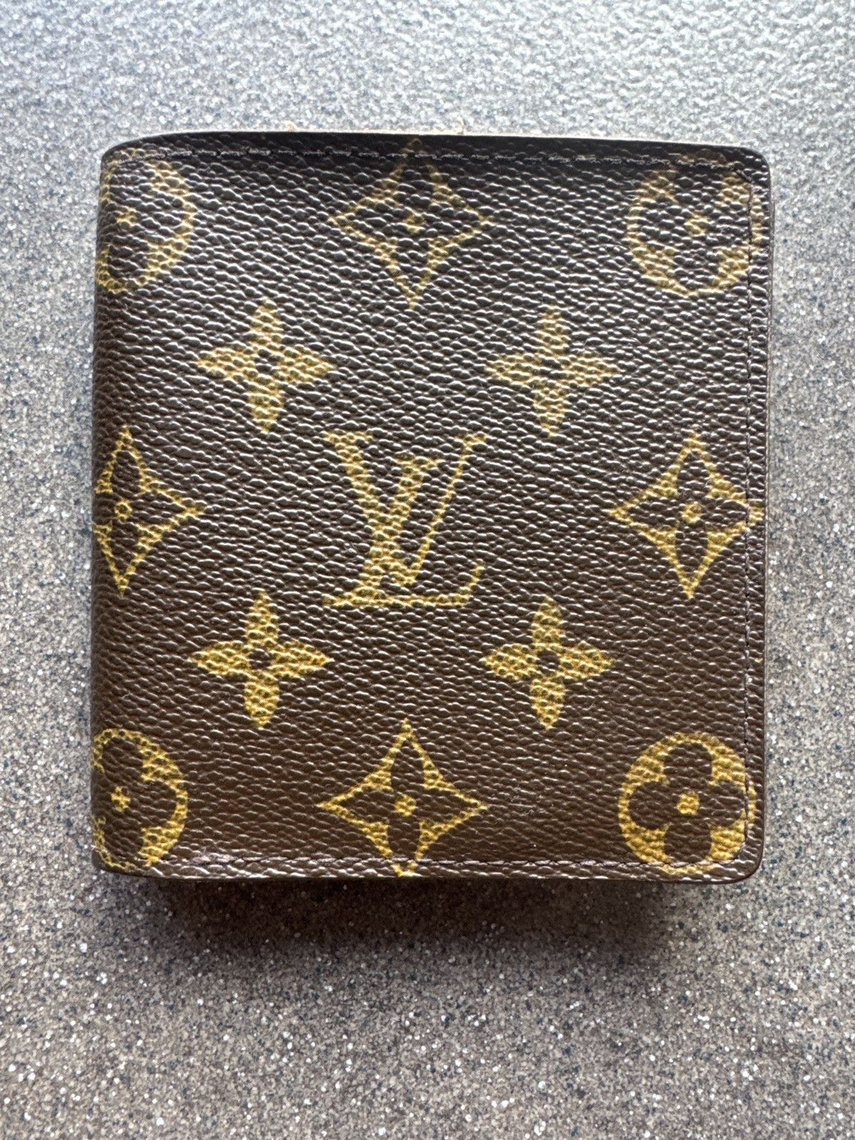 Louis Vuitton Louis Vuitton wallet Size ONE SIZE - 1 Thumbnail
