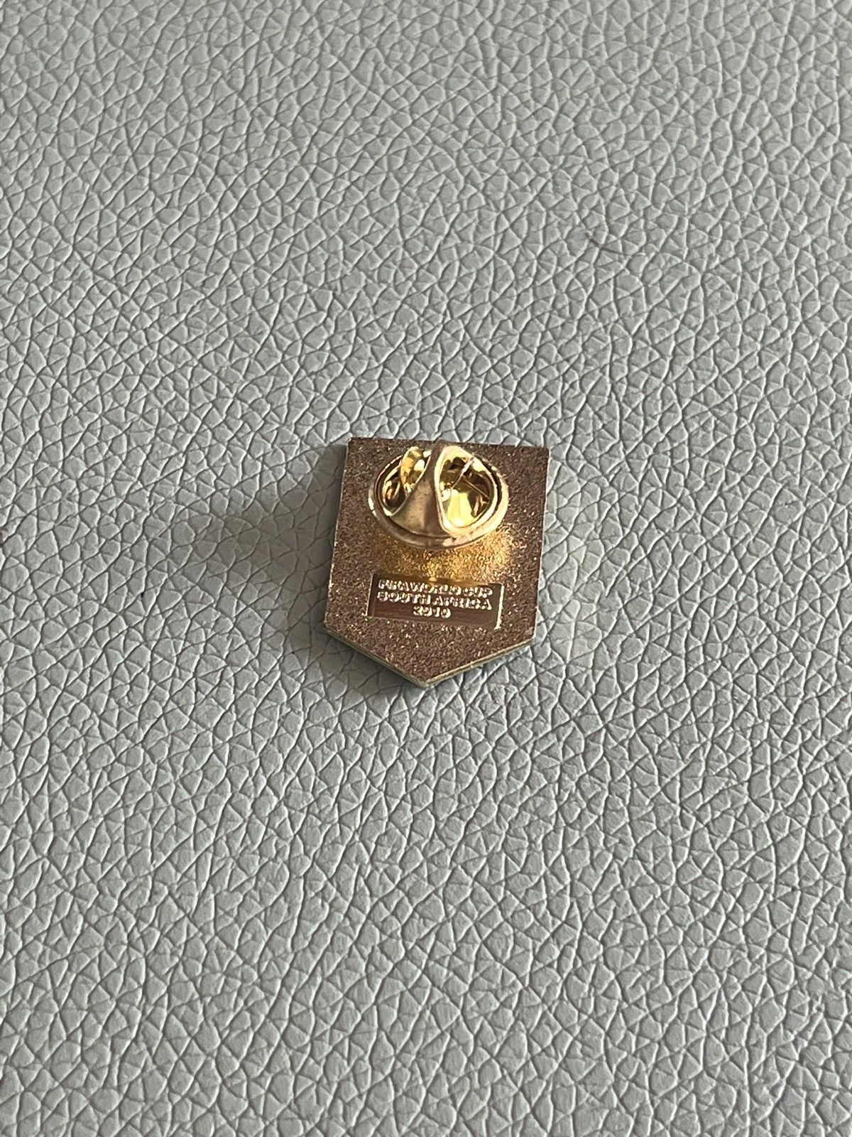 Vintage FIGC Italian Football Federation logo vintage pin Size ONE SIZE - 4 Thumbnail