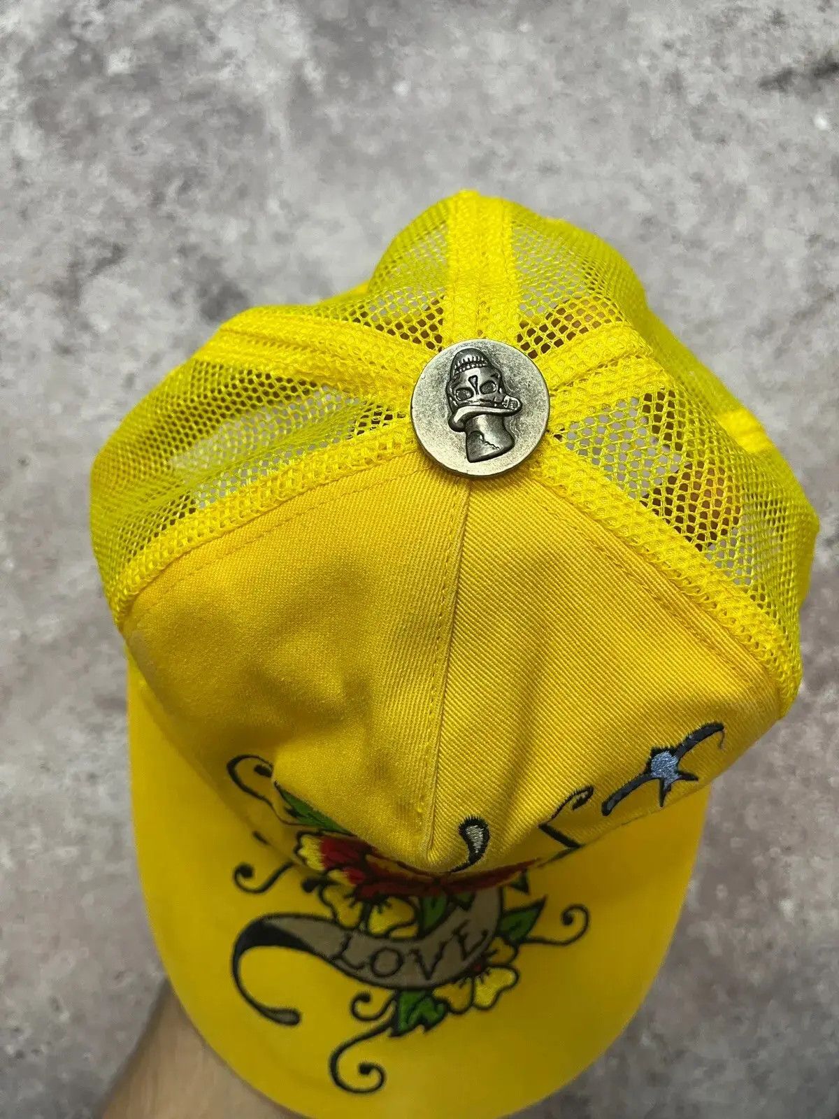 Ed Hardy × Vintage Ed Hardy Tattoo Style Yellow Trucker Hat Love Rose Snapback Size ONE SIZE - 2 Thumbnail