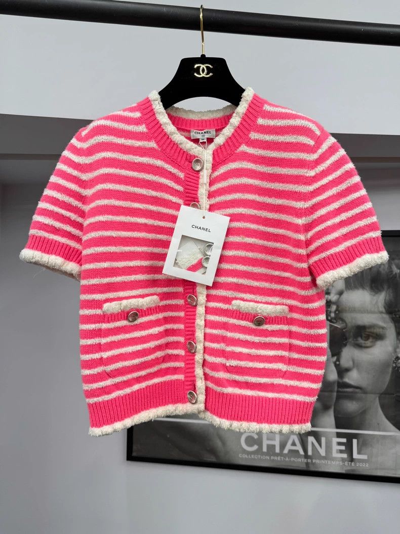 Chanel Pink and white colour-matched striped short sleeves