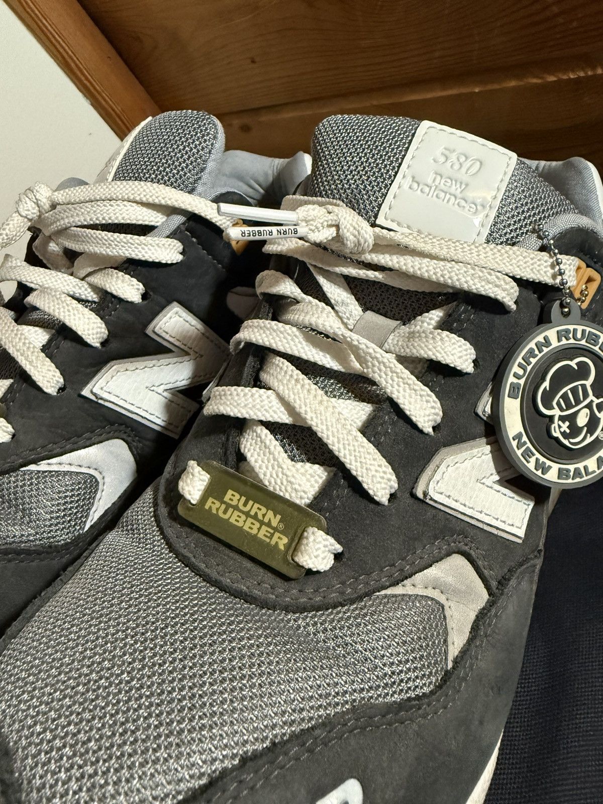 New Balance Burn Rubber x New Balance MT580BC Size US 11.5 / EU 44-45 - 2 Thumbnail