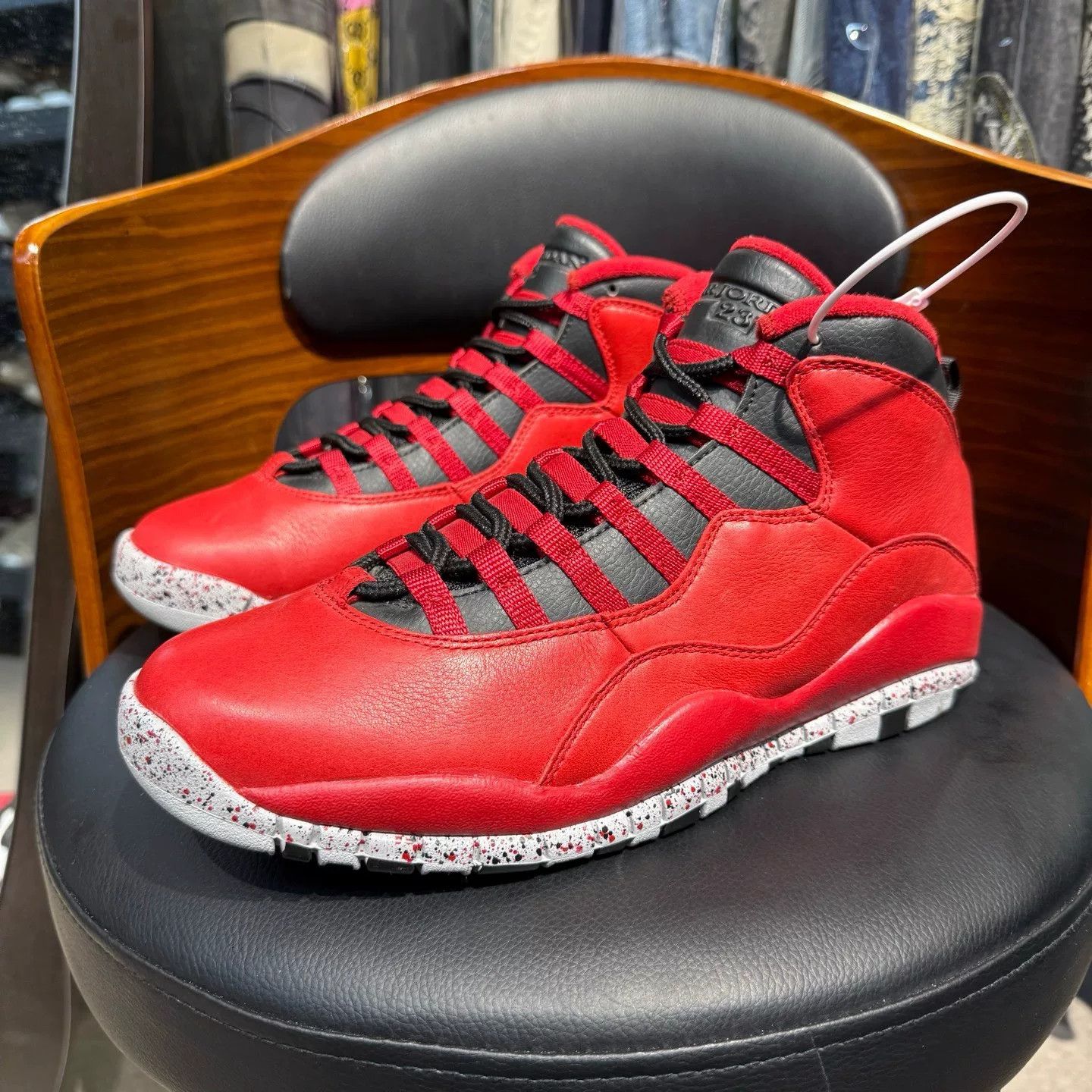 Nike Nike AJ10 Red Lowtop Sneakers 43 Men Size US 10 / EU 43 - 1 Thumbnail