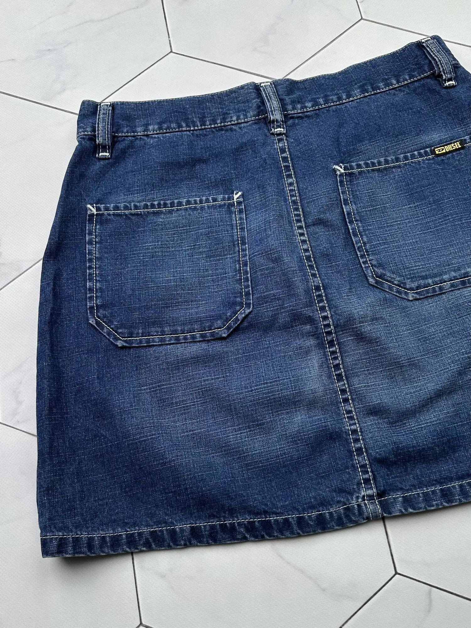 Diesel Diesel Vintage Flare Mini Skirt (B252) Size 27" / US 4 / IT 40 - 9 Thumbnail