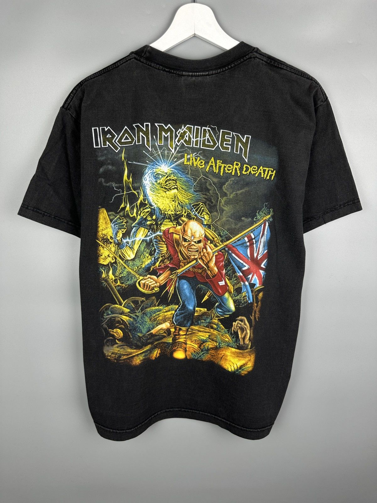 Band Tees Vintage Iron Maiden A Real Live One Graphic T Shirt Tee Rock Size US L / EU 52-54 / 3 - 2 Thumbnail