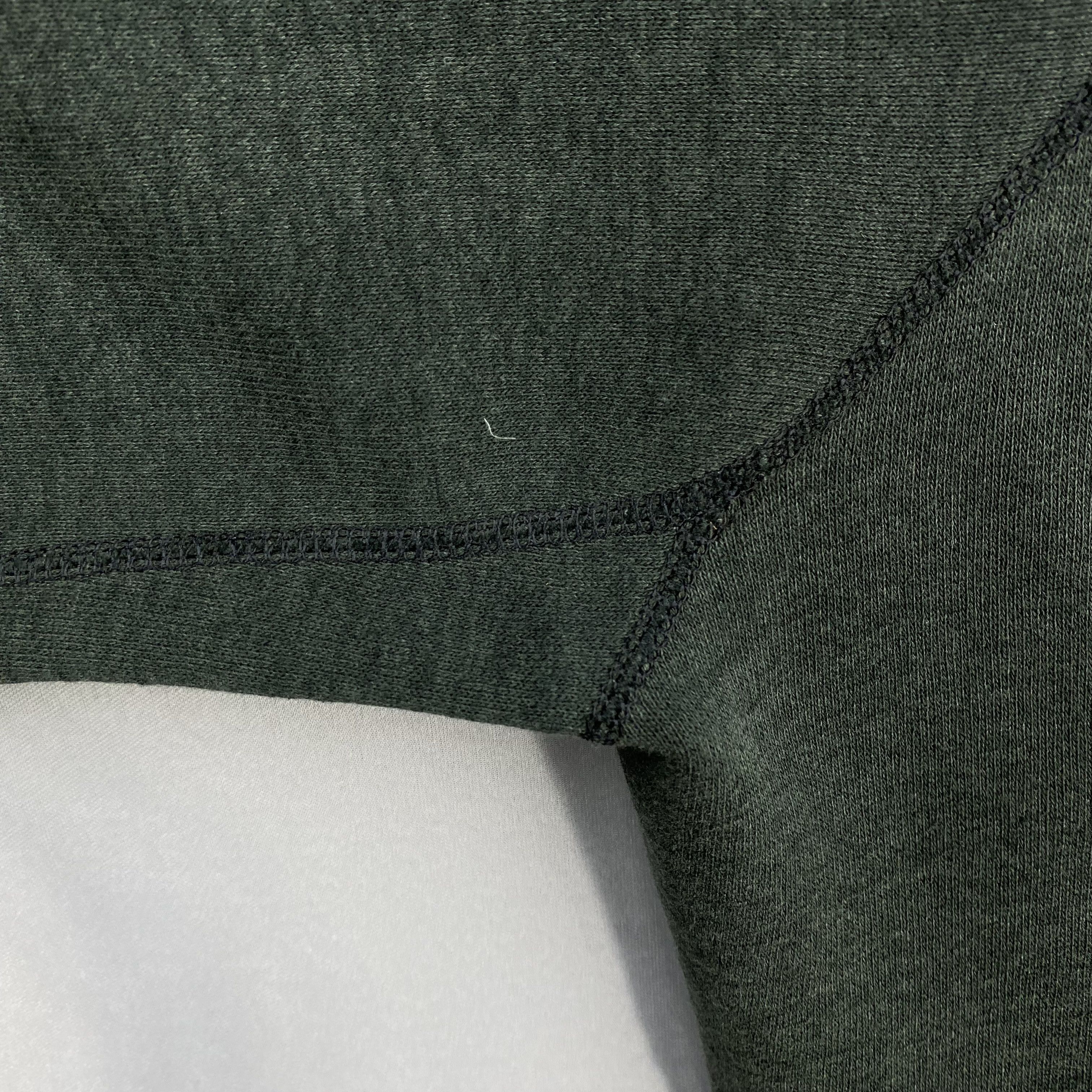 Puma Vintage 90s Thrashed Puma Pullover Hoodie Sweatshirt Size US L / EU 52-54 / 3 - 4 Thumbnail