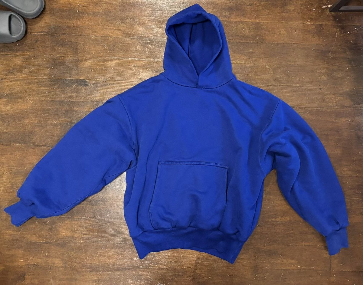 Kanye West × Los Angeles Apparel × Yeezy Kanye West 2020 Vision SAMPLE Royal Blue Hoodie Size US L / EU 52-54 / 3 - 2 Thumbnail