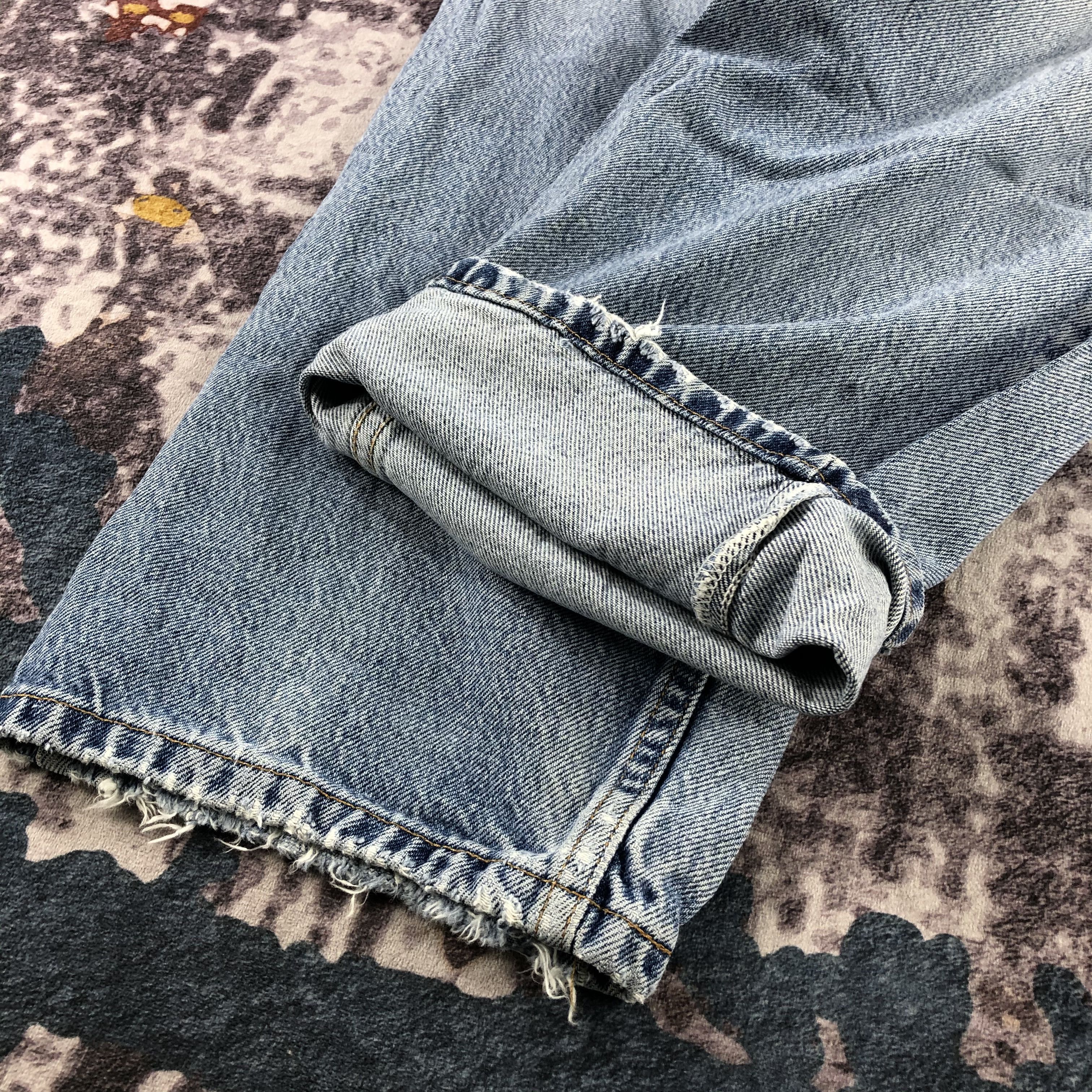 Levi's × Vintage 90s Vintage Blue Wash Levis 550 Jeans-JM3116 Size US 37 - 9 Thumbnail