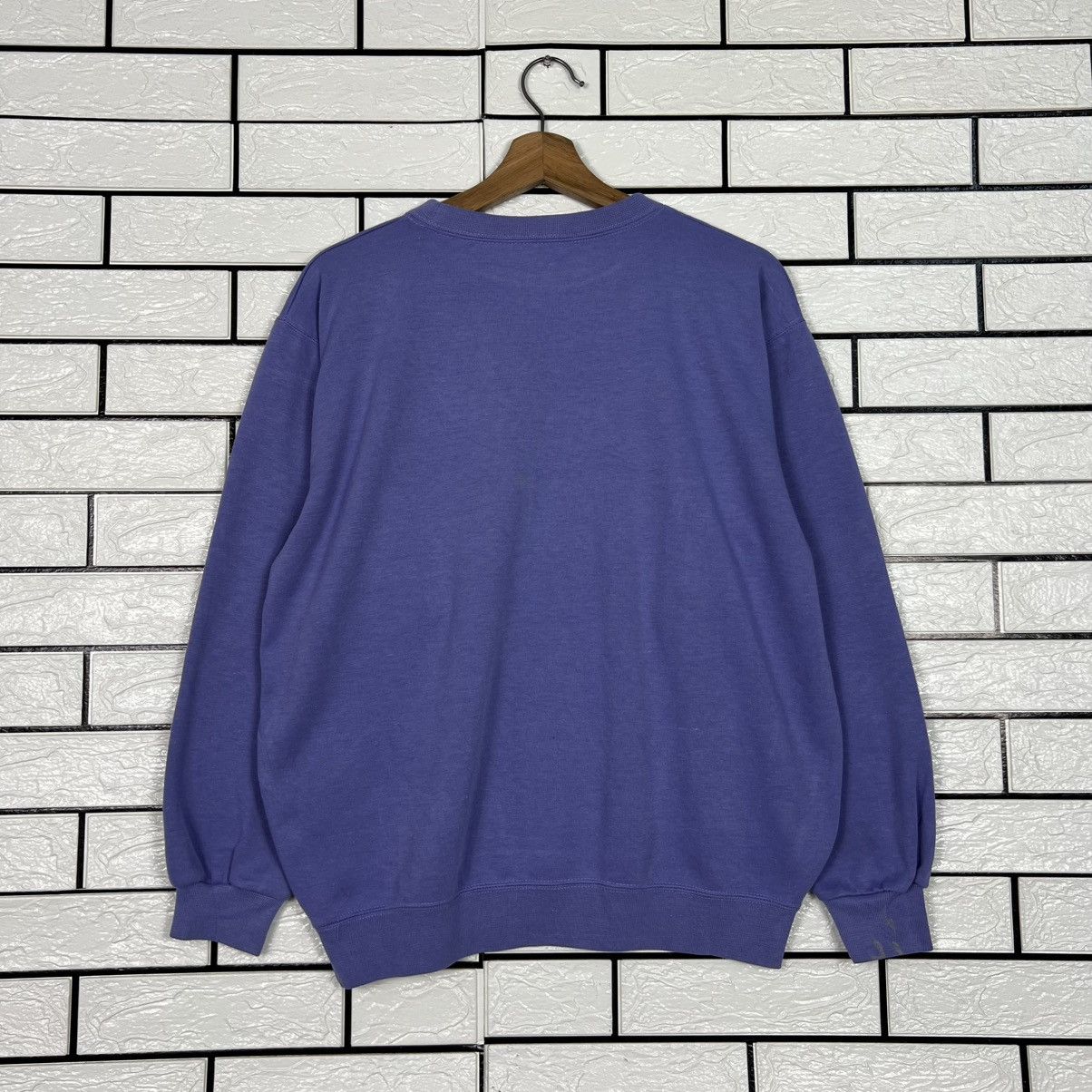 Vintage VALENTINO CHRISTY Big Logo Crewneck Sweatshirt #4099-C186 Size US L / EU 52-54 / 3 - 12 Thumbnail