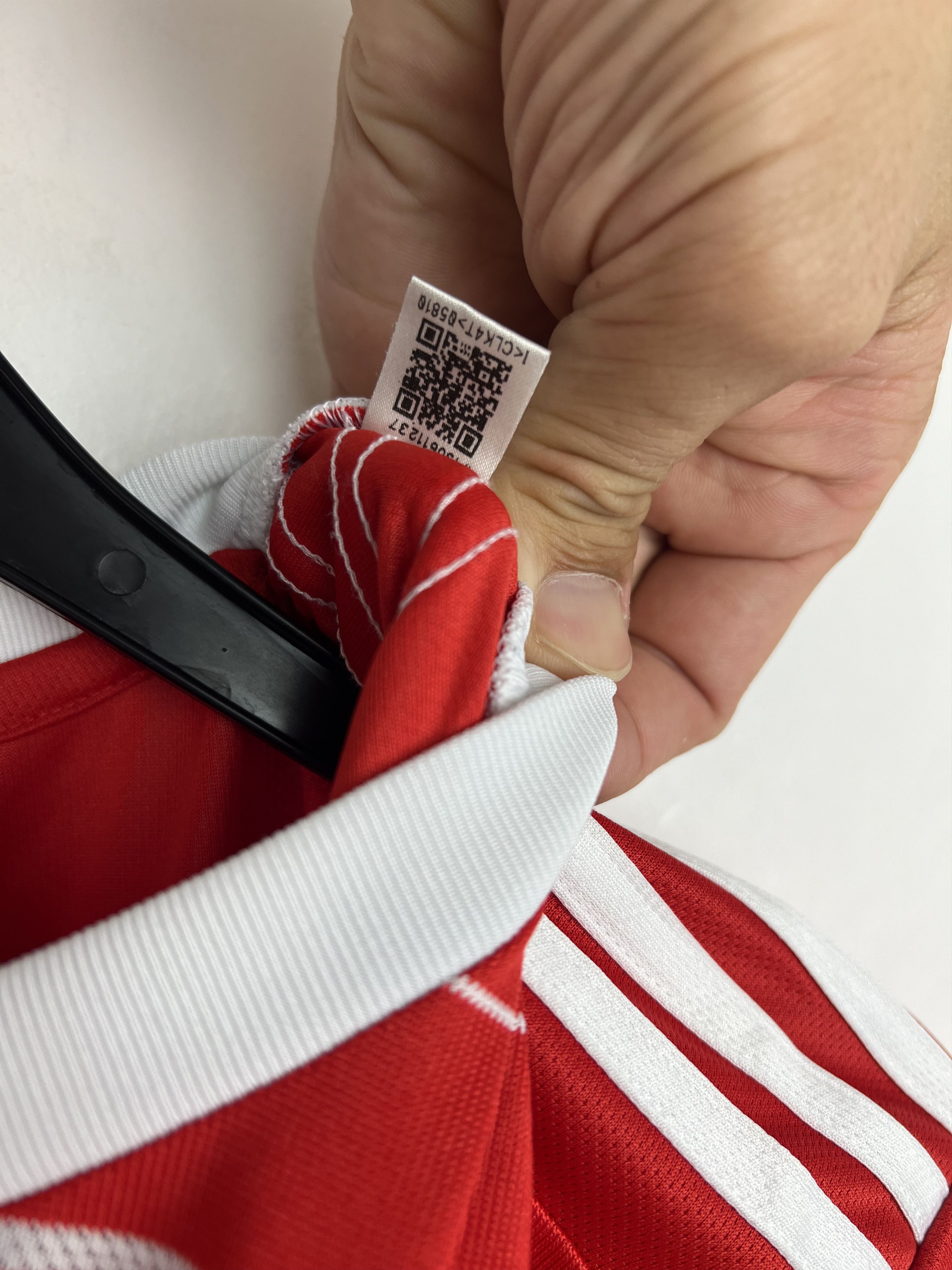 Adidas 2022-2023 FC BAYERN MUNCHEN HOME FOOTBALL Kit SHIRT JERSEY Size US XL / EU 56 / 4 - 10 Thumbnail