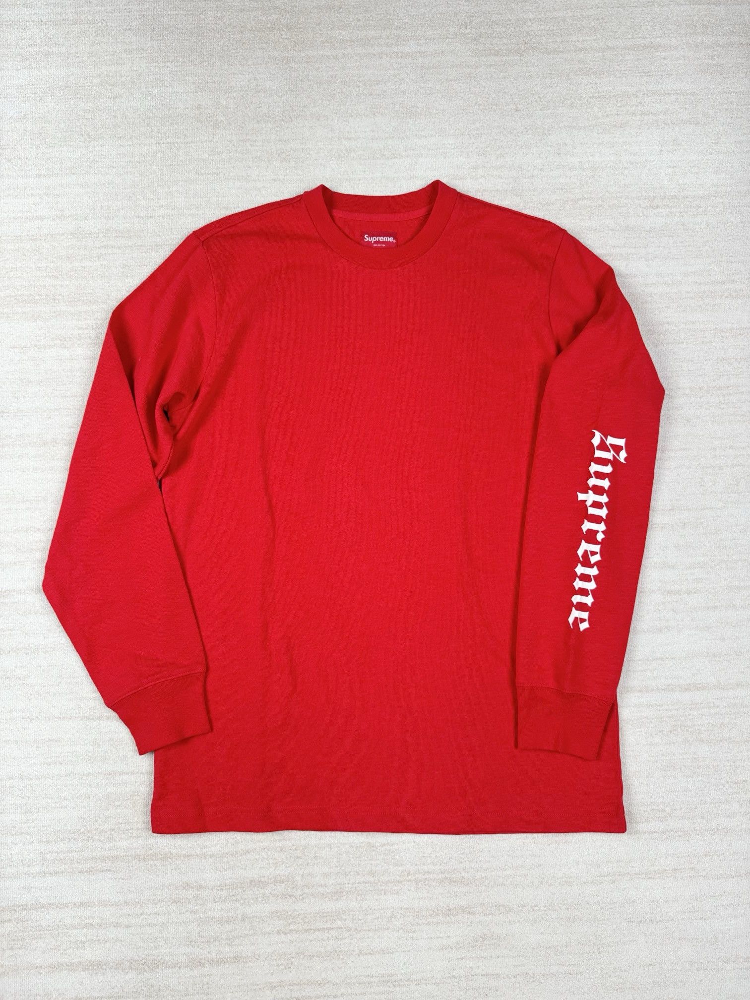 Supreme UNWORN* FW15 Supreme Old English L/S Top Size US M / EU 48-50 / 2 - 2 Thumbnail