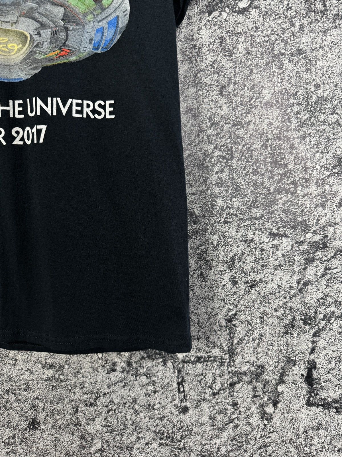 Band Tees Jeff Lynne's ELO Tour Alone In The Universe Rock Tee Size M Size US M / EU 48-50 / 2 - 6 Thumbnail