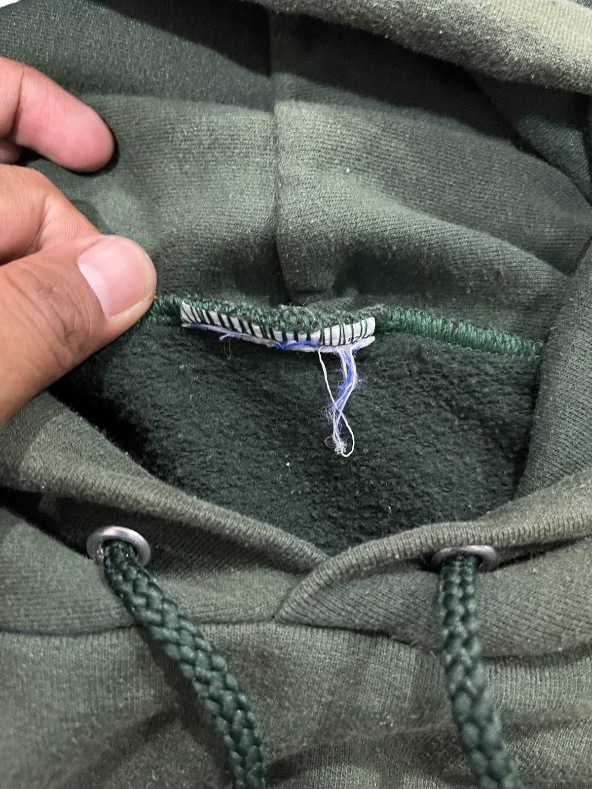 Champion Vintage Champion Faded Thrashed Size US L / EU 52-54 / 3 - 9 Thumbnail