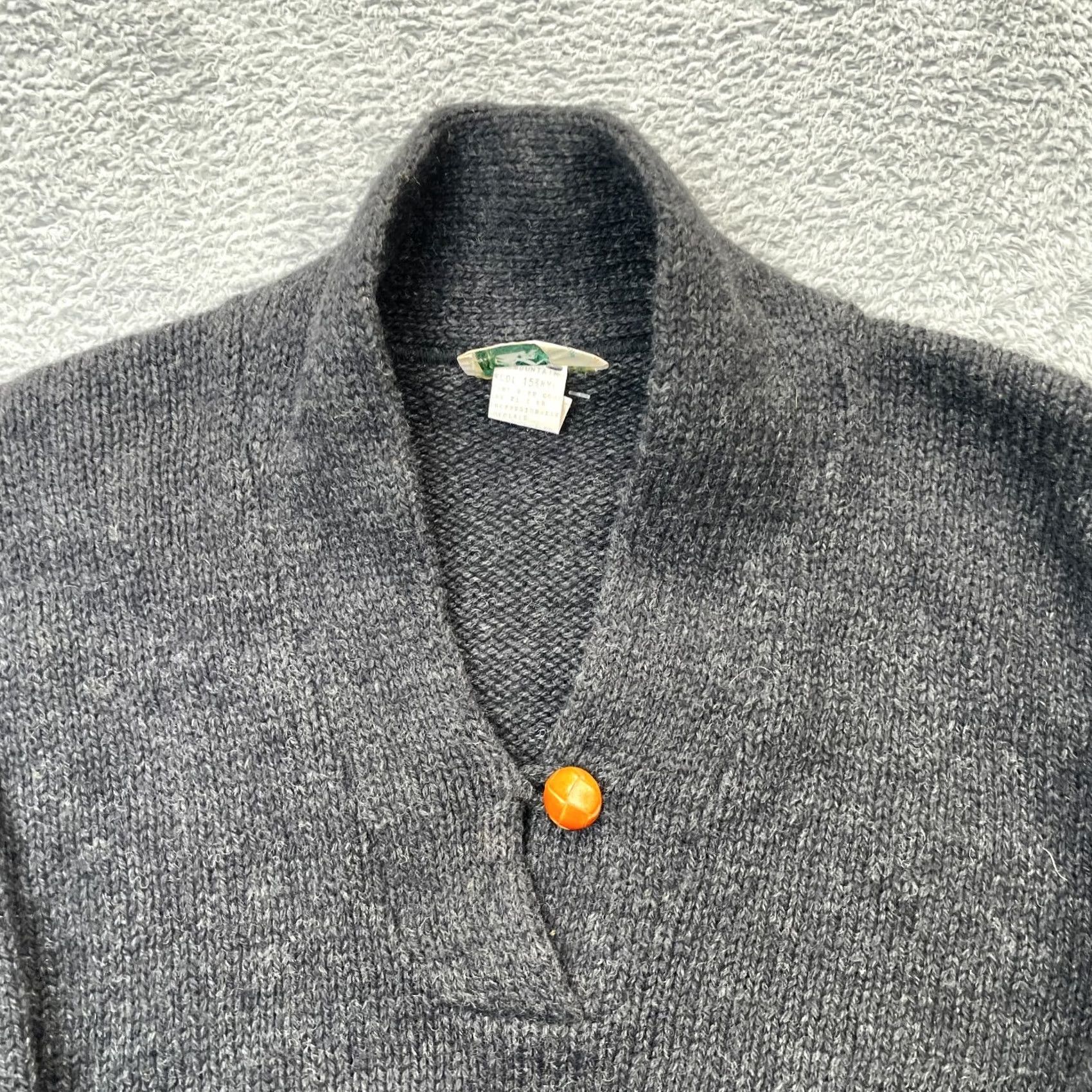 Vintage Vintage Rei Sweater Womens Small Gray Tight Knit Wool Blend Ribbed Shawl Collar Size S / US 4 / IT 40 - 6 Thumbnail