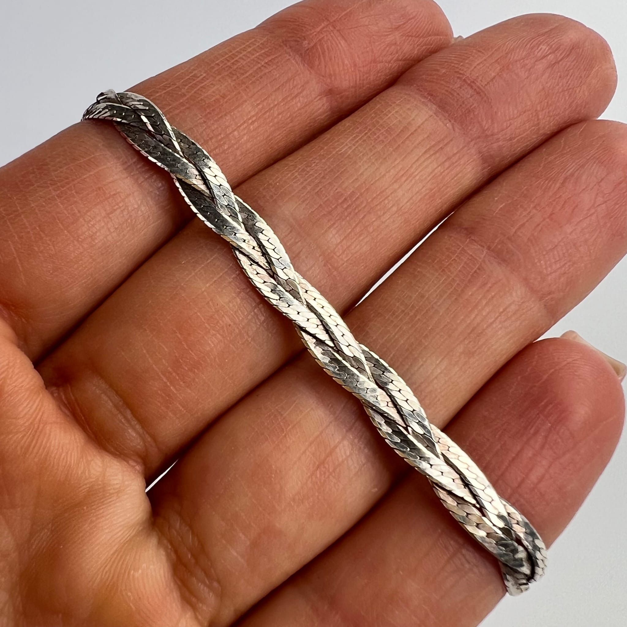 Sterling Silver Vintage Sterling Silver Gilt 925 Herringbone Italy Bracelet Size ONE SIZE - 4 Thumbnail