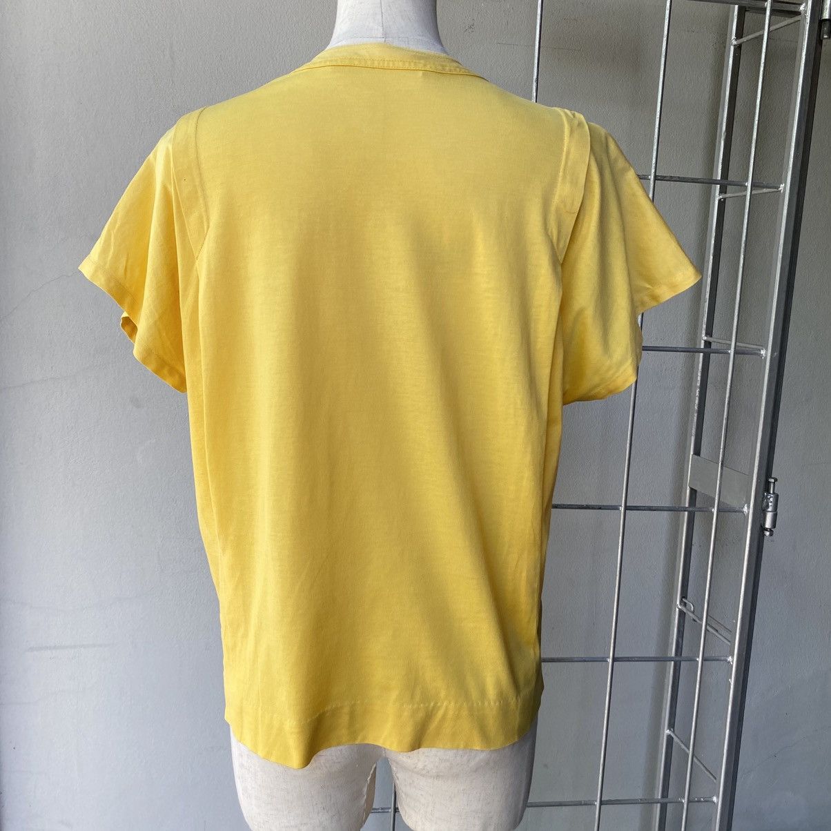 Dior Christian Dior Soft Yellow Buttoned Blouse Size M / US 6-8 / IT 42-44 - 13 Thumbnail