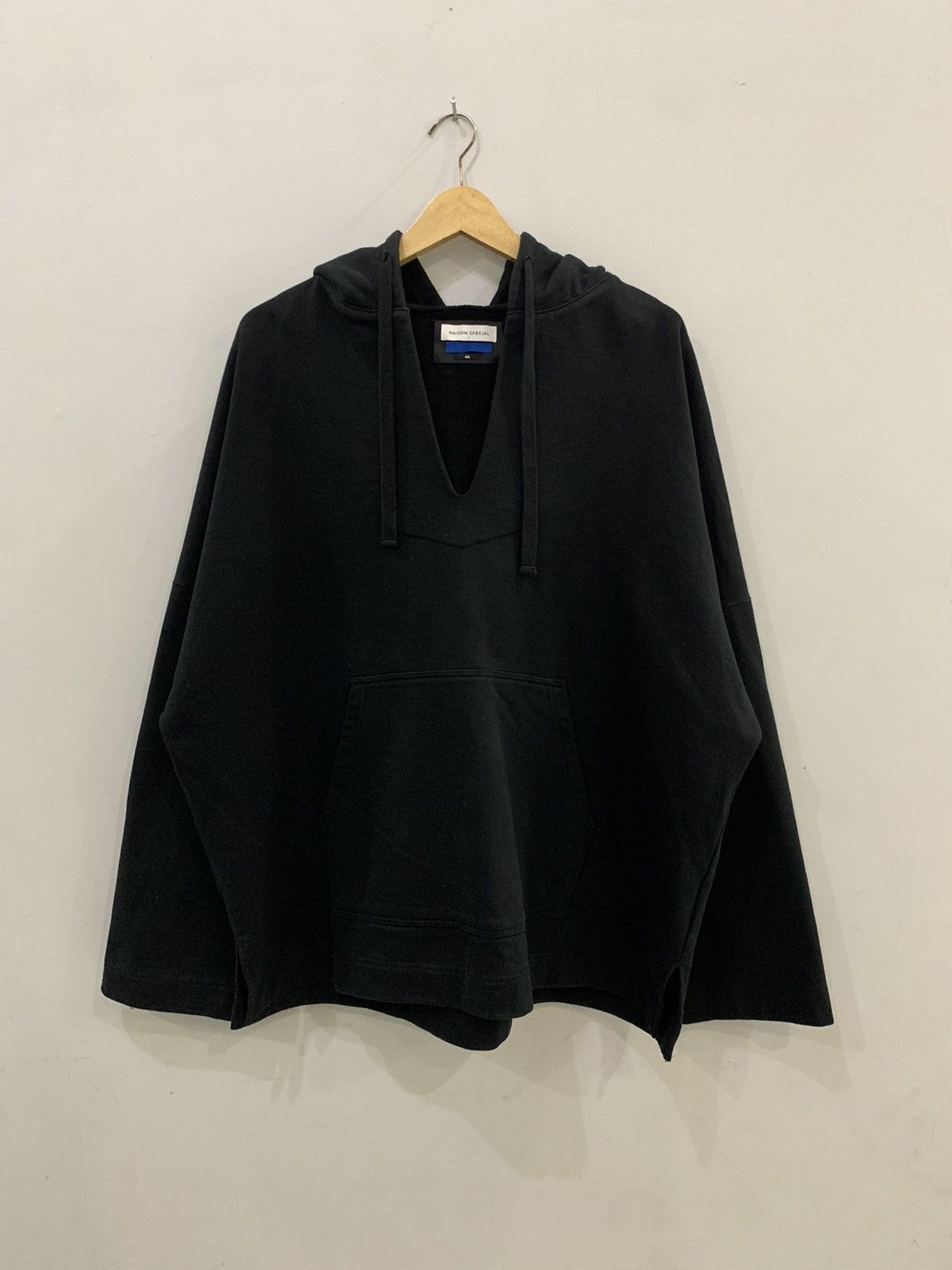 Japanese Brand Maison Special Oversized Deep V Slit Hoodie Size US XL / EU 56 / 4 - 10 Thumbnail